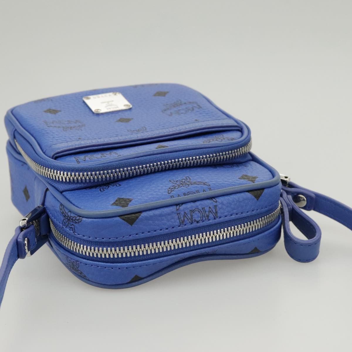MCM Visetos Blue Canvas Shoulder Bag (Pre-Owned) Size ONE SIZE - 10 Thumbnail