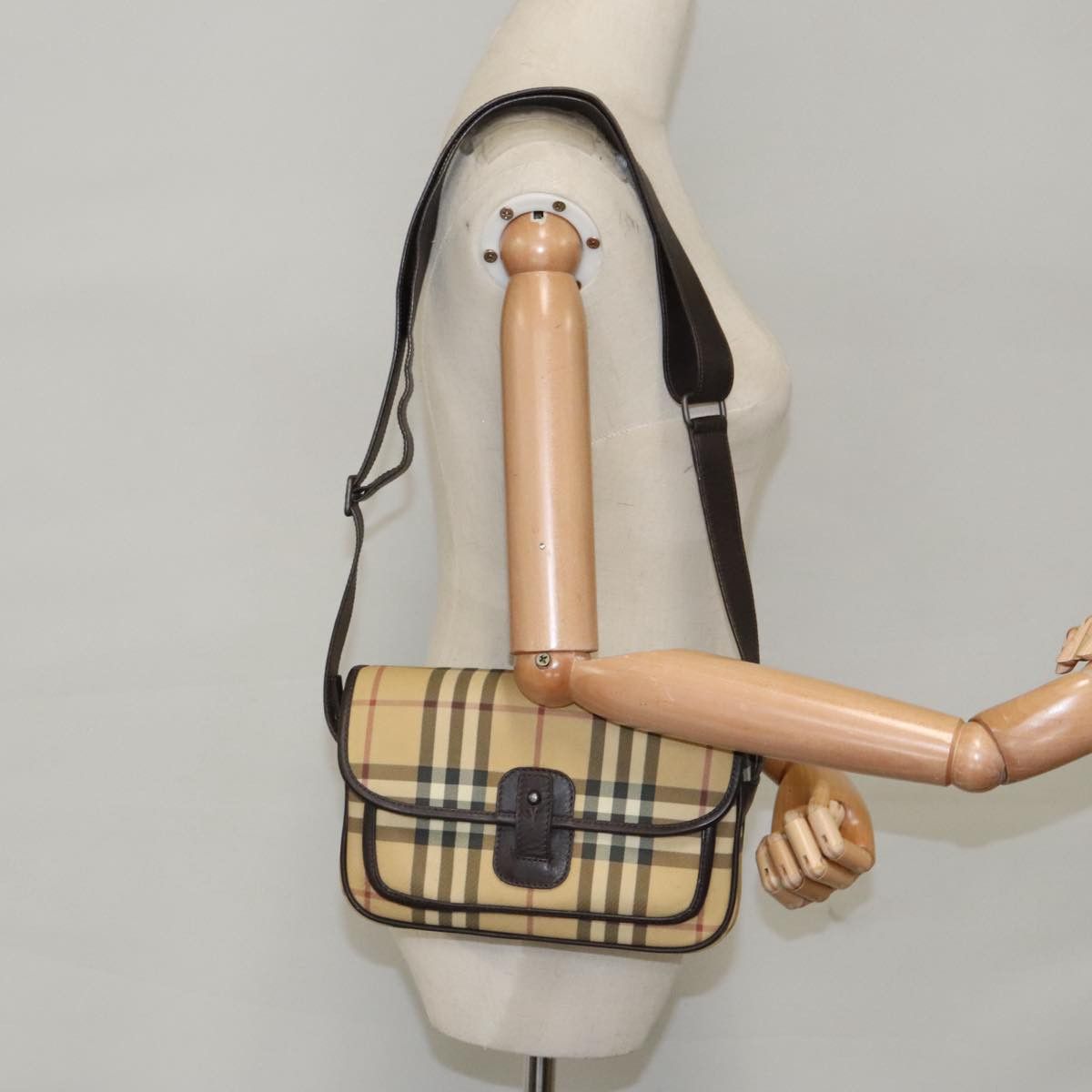 Burberry Nova Check Beige Canvas Shoulder Bag (Pre-Owned) Size ONE SIZE - 17 Thumbnail