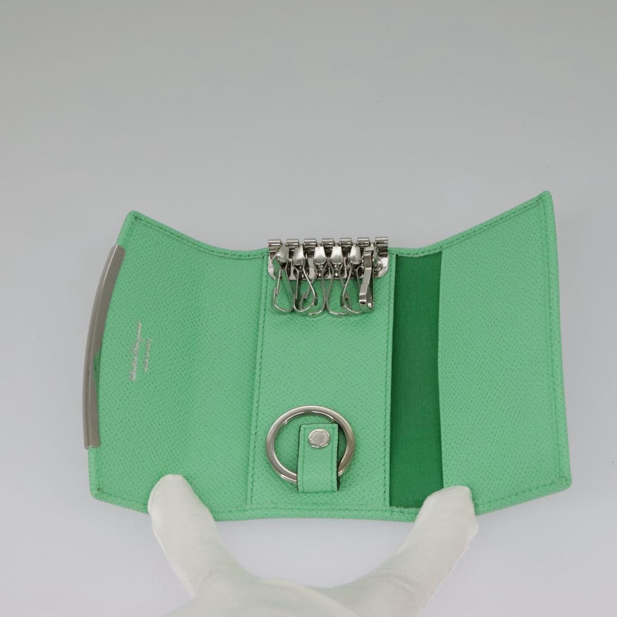 Salvatore Ferragamo Gancini Green Leather Wallet (Pre-Owned) Size ONE SIZE - 12 Thumbnail