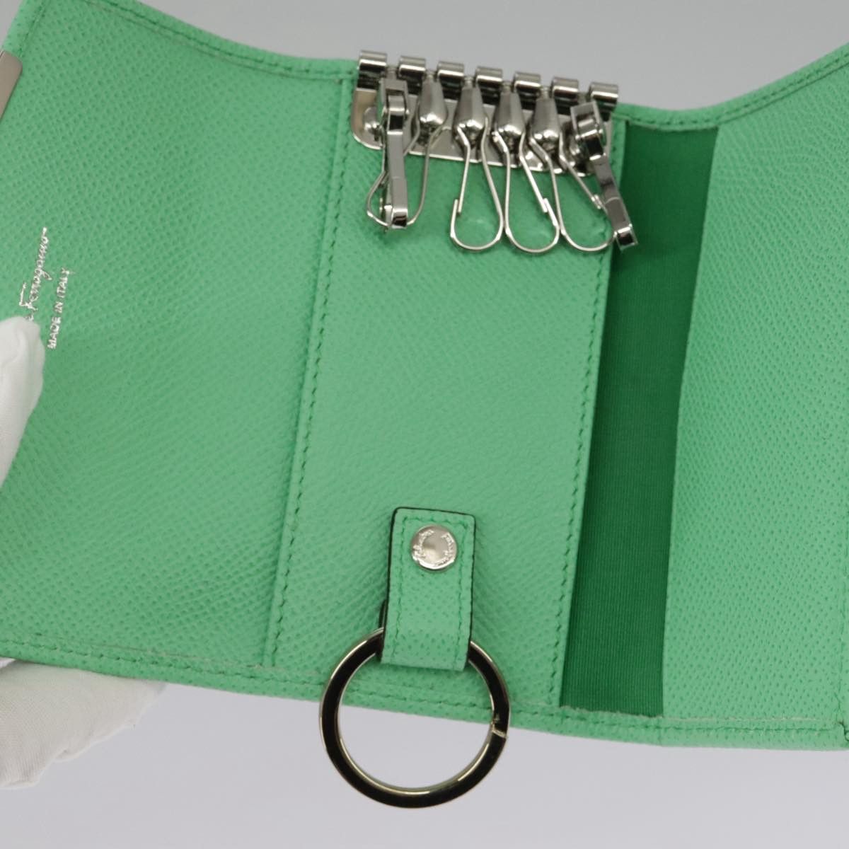 Salvatore Ferragamo Gancini Green Leather Wallet (Pre-Owned) Size ONE SIZE - 9 Thumbnail