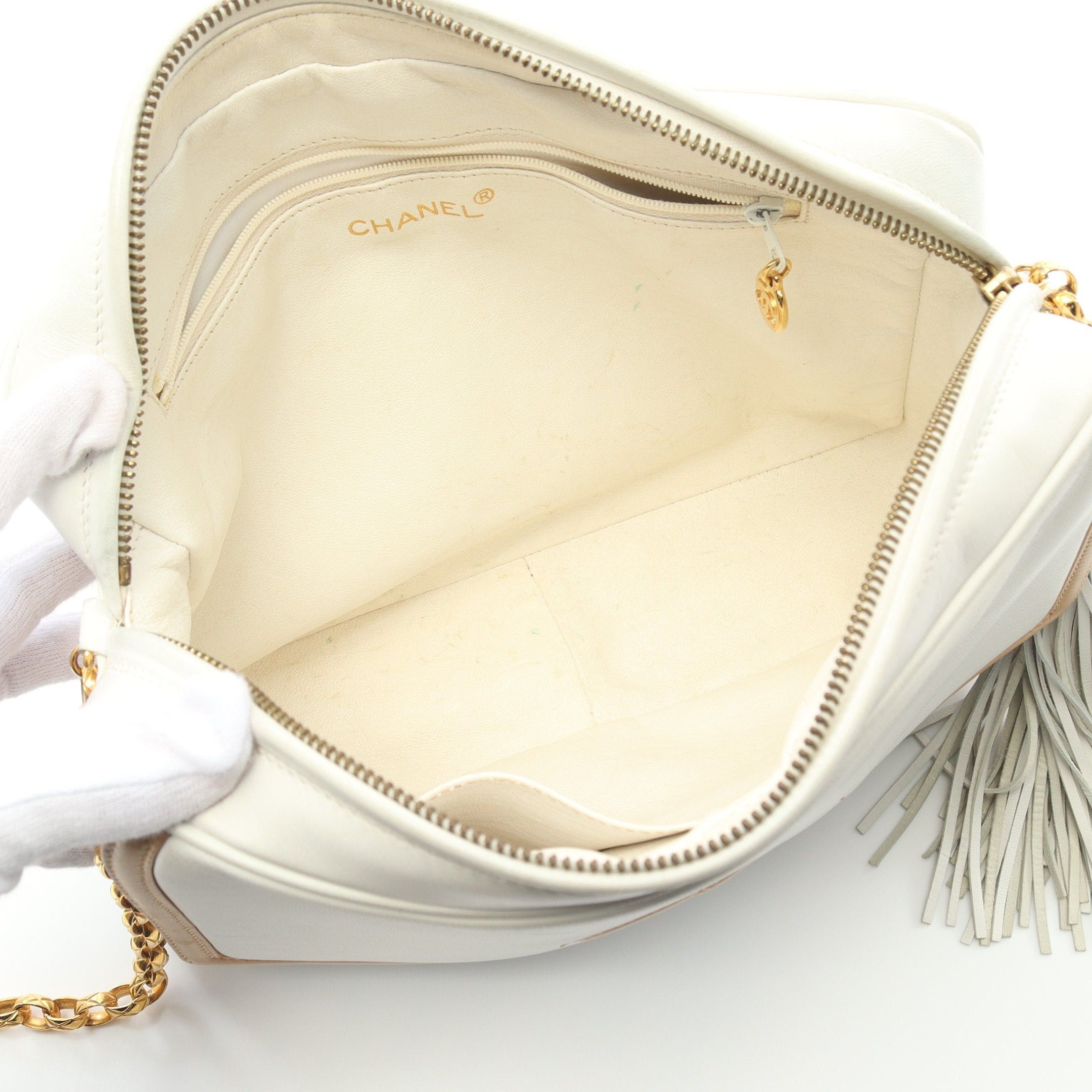 Chanel Chanel Coco Mark Chain Shoulder Bag Leather White Light Brown Gold Hardware Size ONE SIZE - 3 Thumbnail