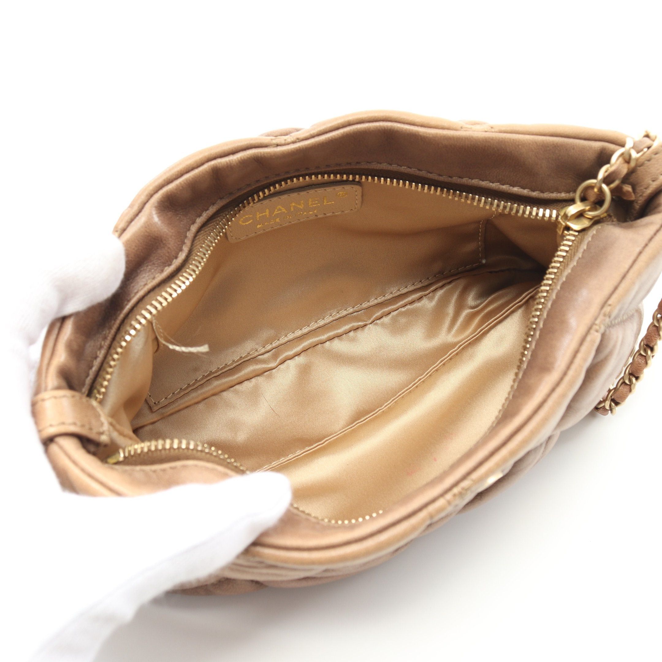 Chanel Chanel Bulles Quilt Chain Shoulder Bag Lambskin Brown Gold Hardware Size ONE SIZE - 3 Thumbnail