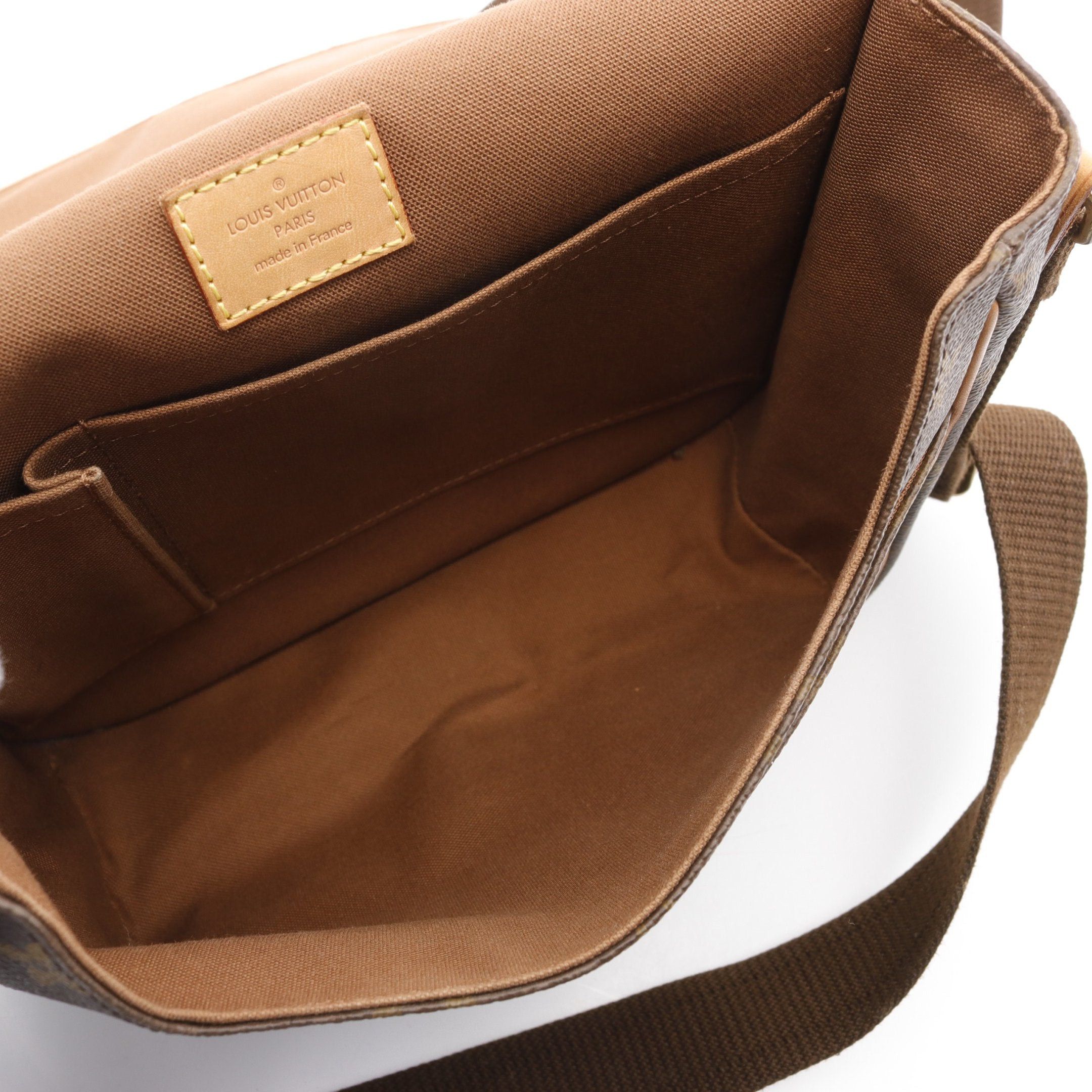 Louis Vuitton Louis Vuitton Messenger Pm Bosforo Monogram Shoulder Bag Leather Brown Size ONE SIZE - 3 Thumbnail