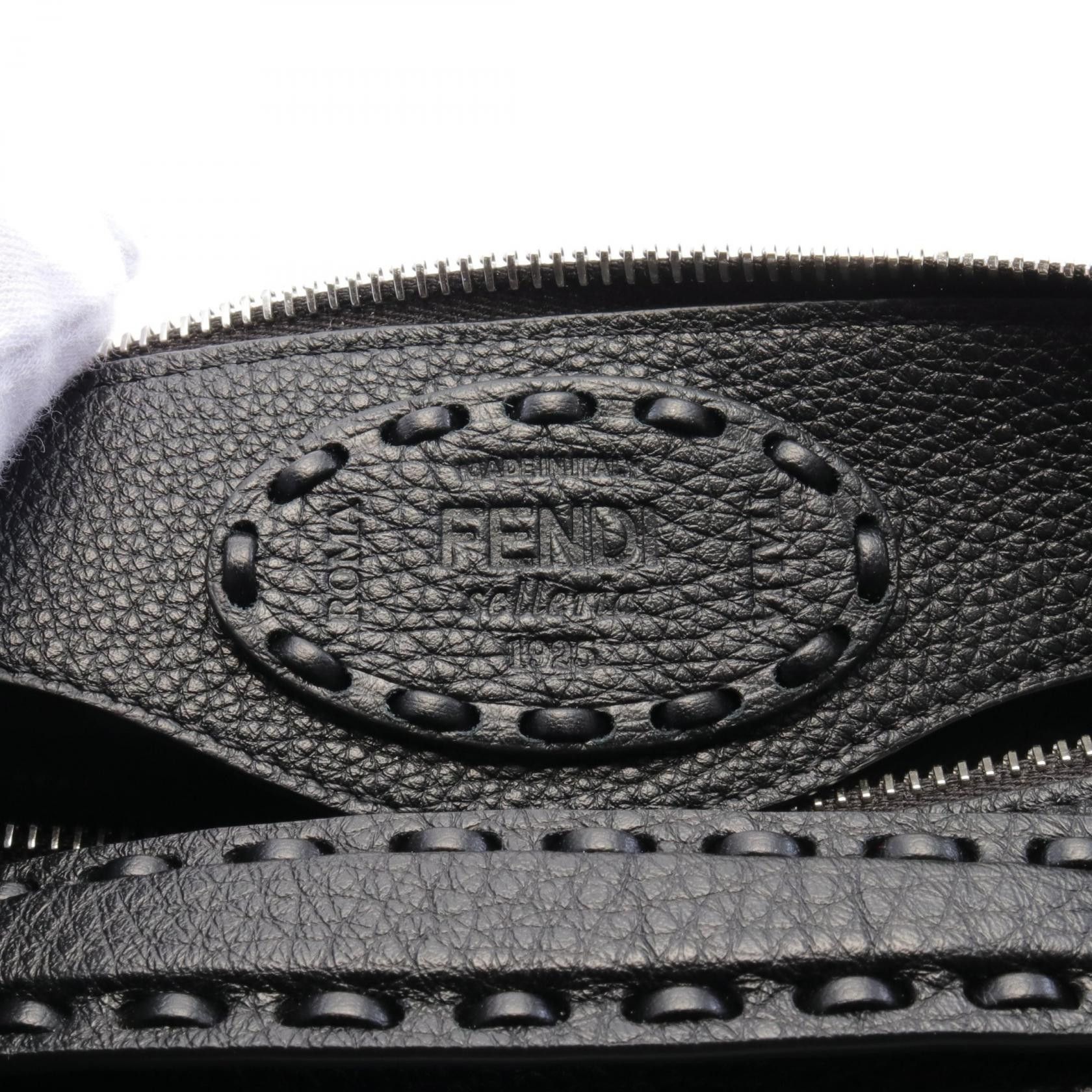 Fendi Fendi By The Way Selleria Medium Handbag Leather Black Size ONE SIZE - 4 Thumbnail