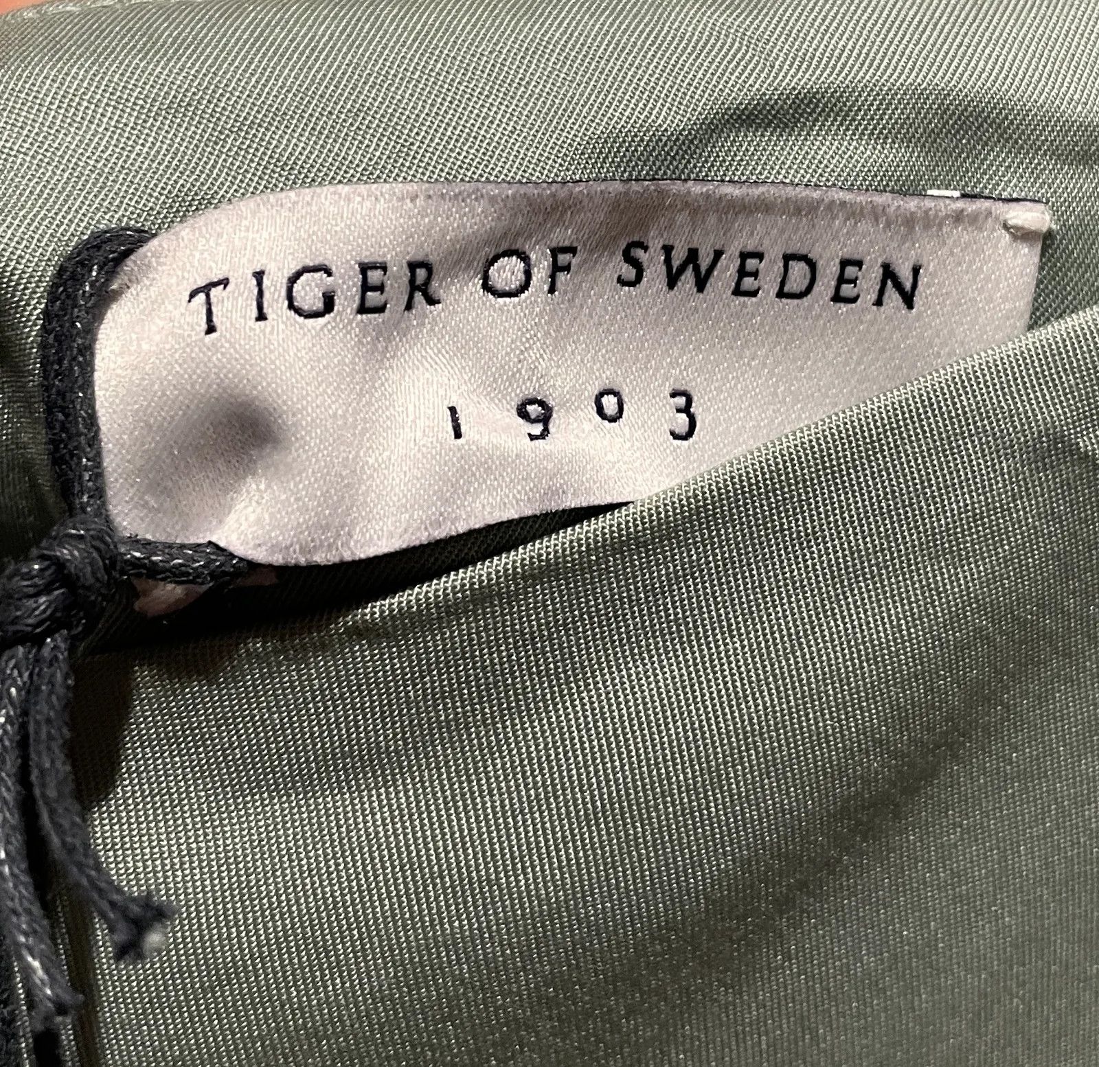Tiger of Sweden Tiger of Sweden Linnes Skirt Size 27" / US 4 / IT 40 - 2 Thumbnail