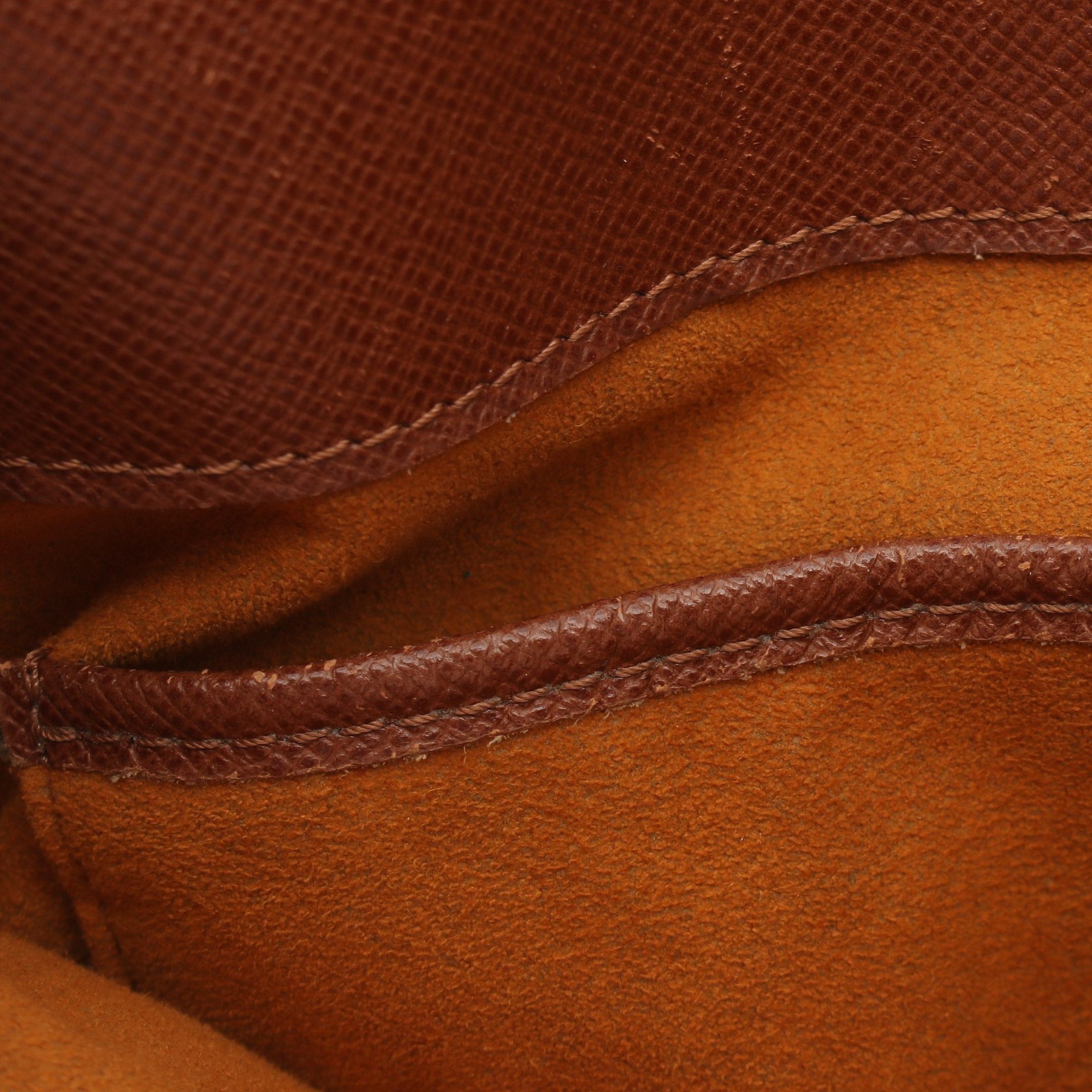 Louis Vuitton Louis Vuitton Musette Salsa Short Strap Monogram Shoulder Bag Leather Brown Size ONE SIZE - 10 Thumbnail