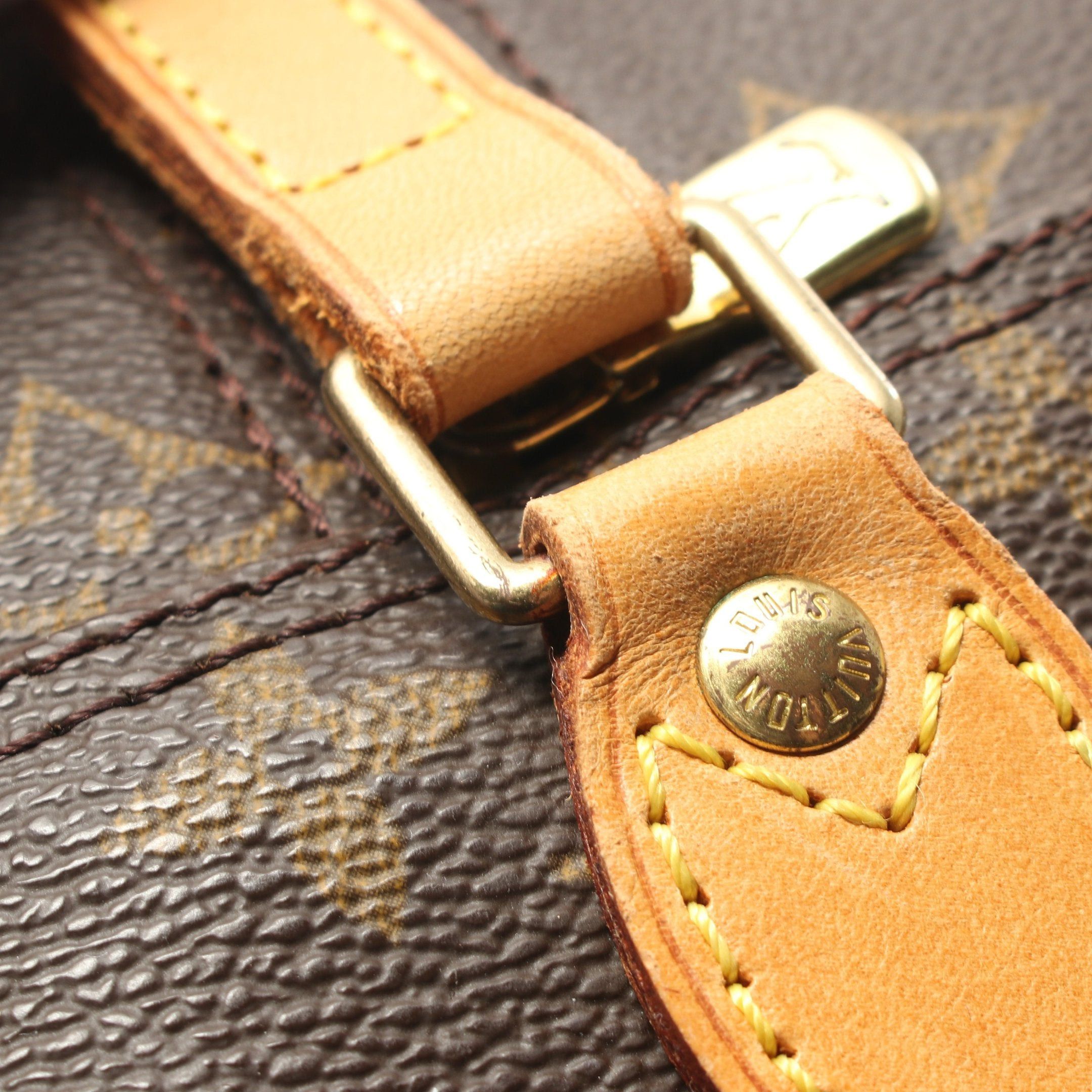 Louis Vuitton Louis Vuitton Blower Monogram Shoulder Bag Leather Brown Size ONE SIZE - 10 Thumbnail