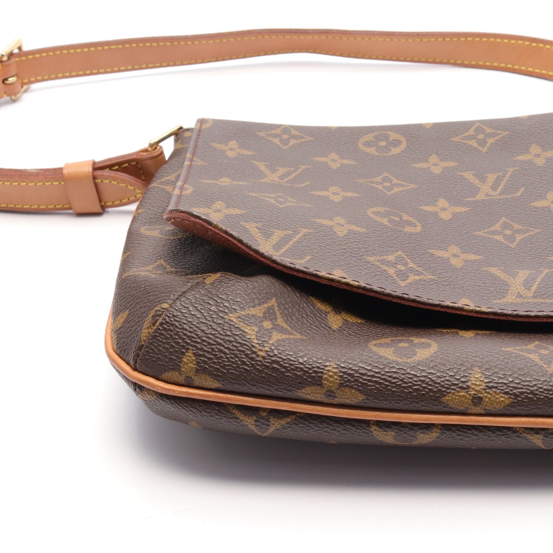 Louis Vuitton Louis Vuitton Musette Tango Short Strap Monogram Shoulder Bag Leather Brown Size ONE SIZE - 7 Thumbnail