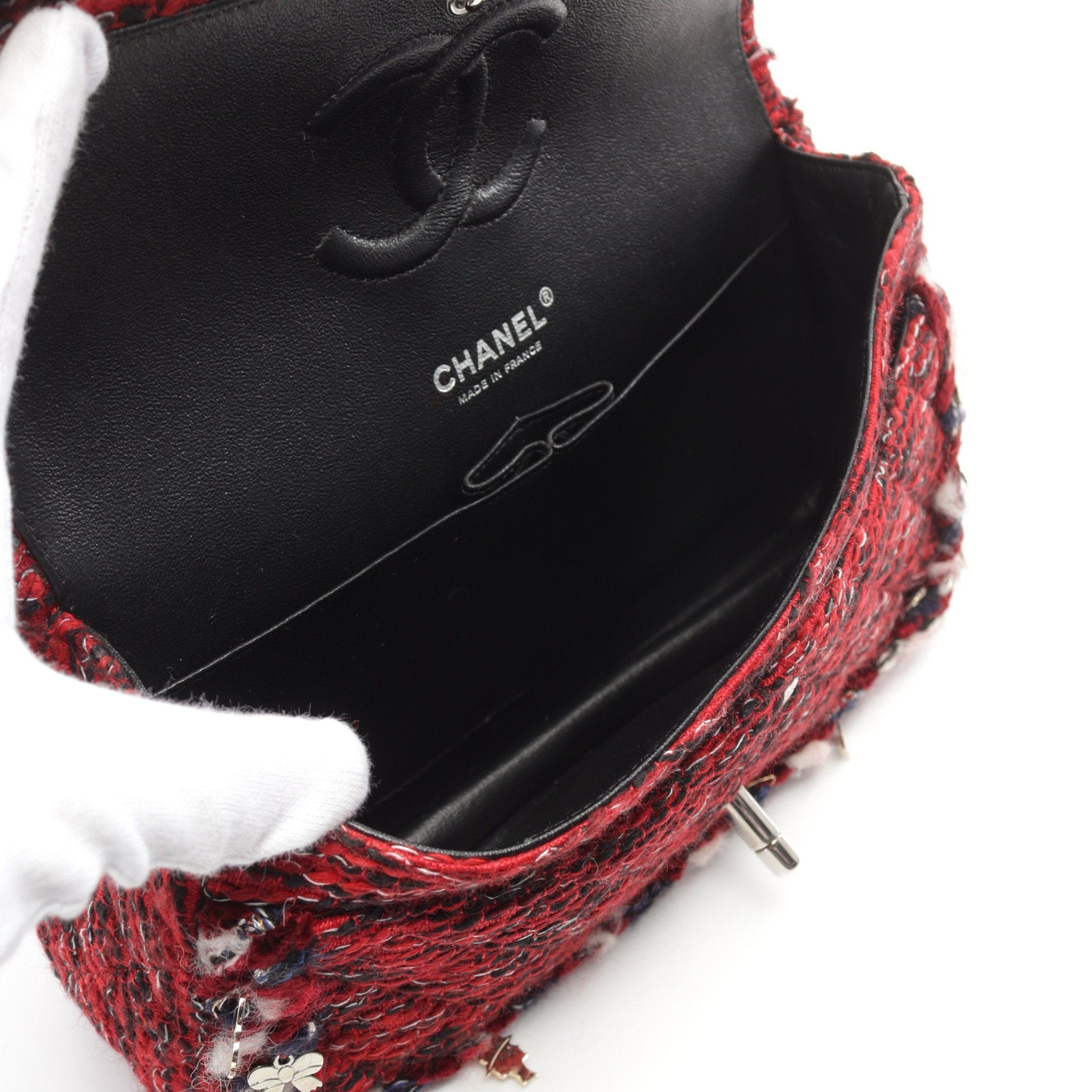 Chanel Chanel Matelasse Double Flap Chain Shoulder Bag Tweed Red Silver Hardware Size ONE SIZE - 3 Thumbnail
