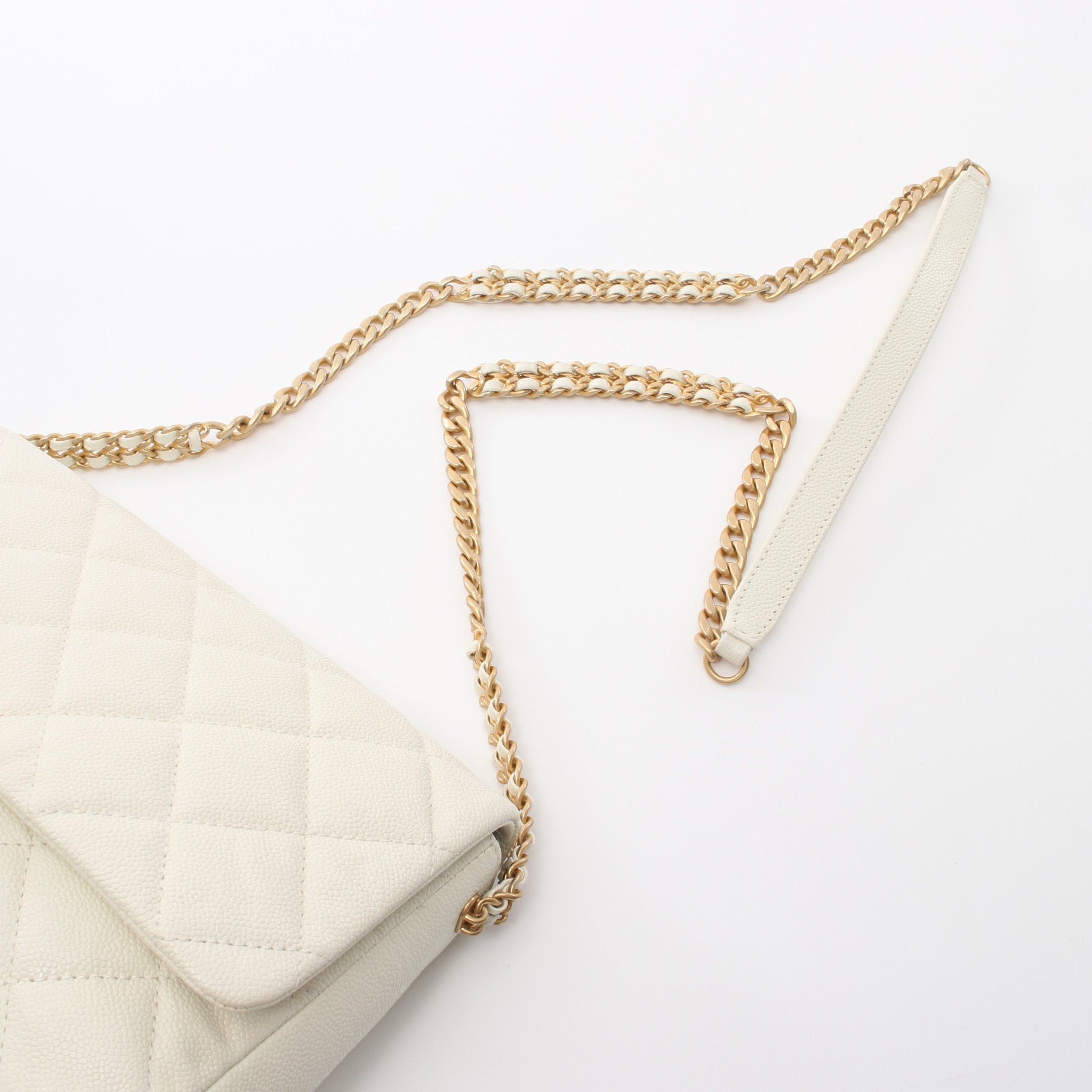 Chanel Chanel Chain Shoulder Bag Caviar Skin Off White Gold Hardware Size ONE SIZE - 8 Thumbnail
