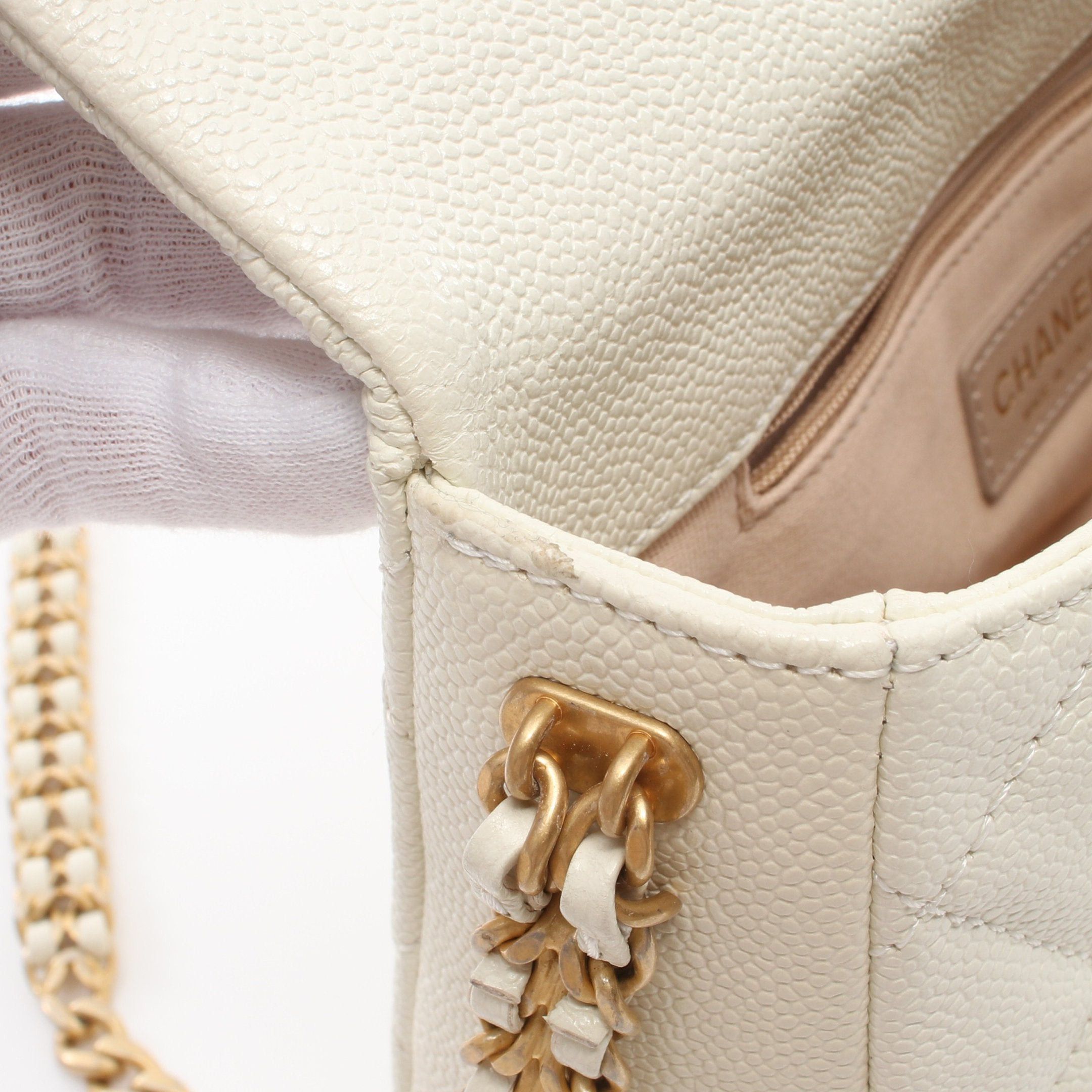 Chanel Chanel Chain Shoulder Bag Caviar Skin Off White Gold Hardware Size ONE SIZE - 6 Thumbnail