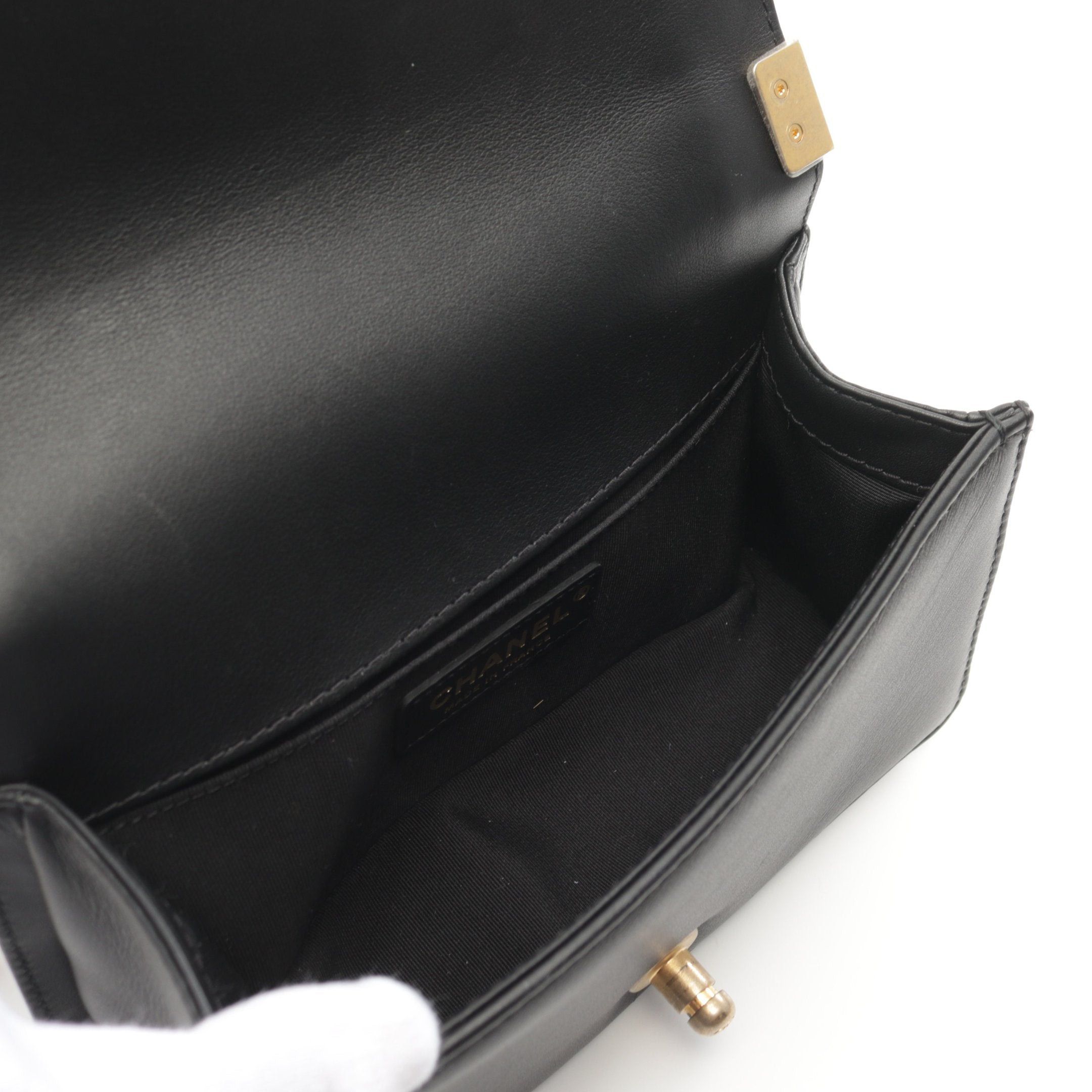 Chanel Chanel Boy Chanel Top Handle Flap Chain Shoulder Bag Lambskin Black Gold Hardware Size ONE SIZE - 3 Thumbnail