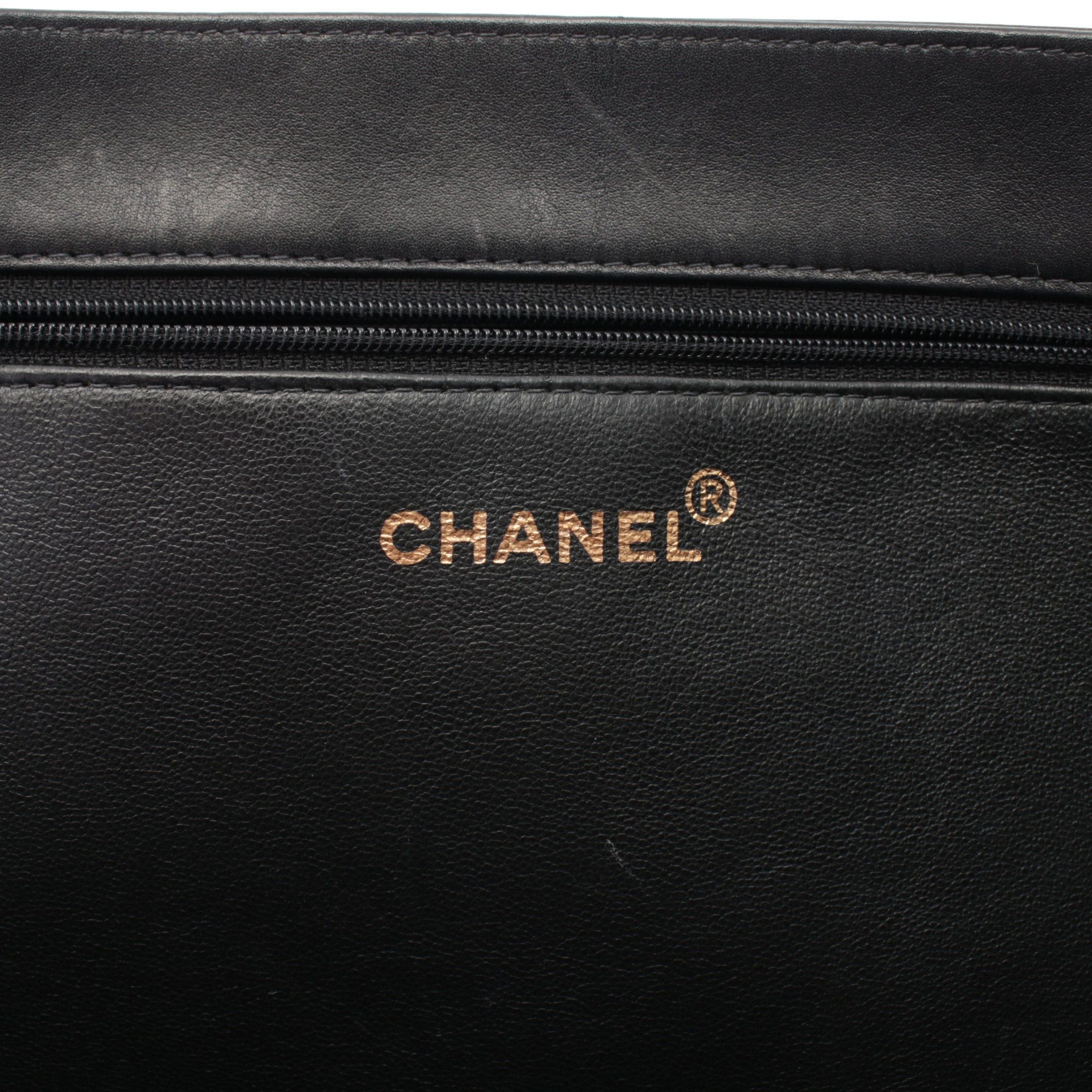 Chanel Chanel Big Coco Mark Chain Shoulder Bag Tote Leather Black Gold Hardware Size ONE SIZE - 4 Thumbnail