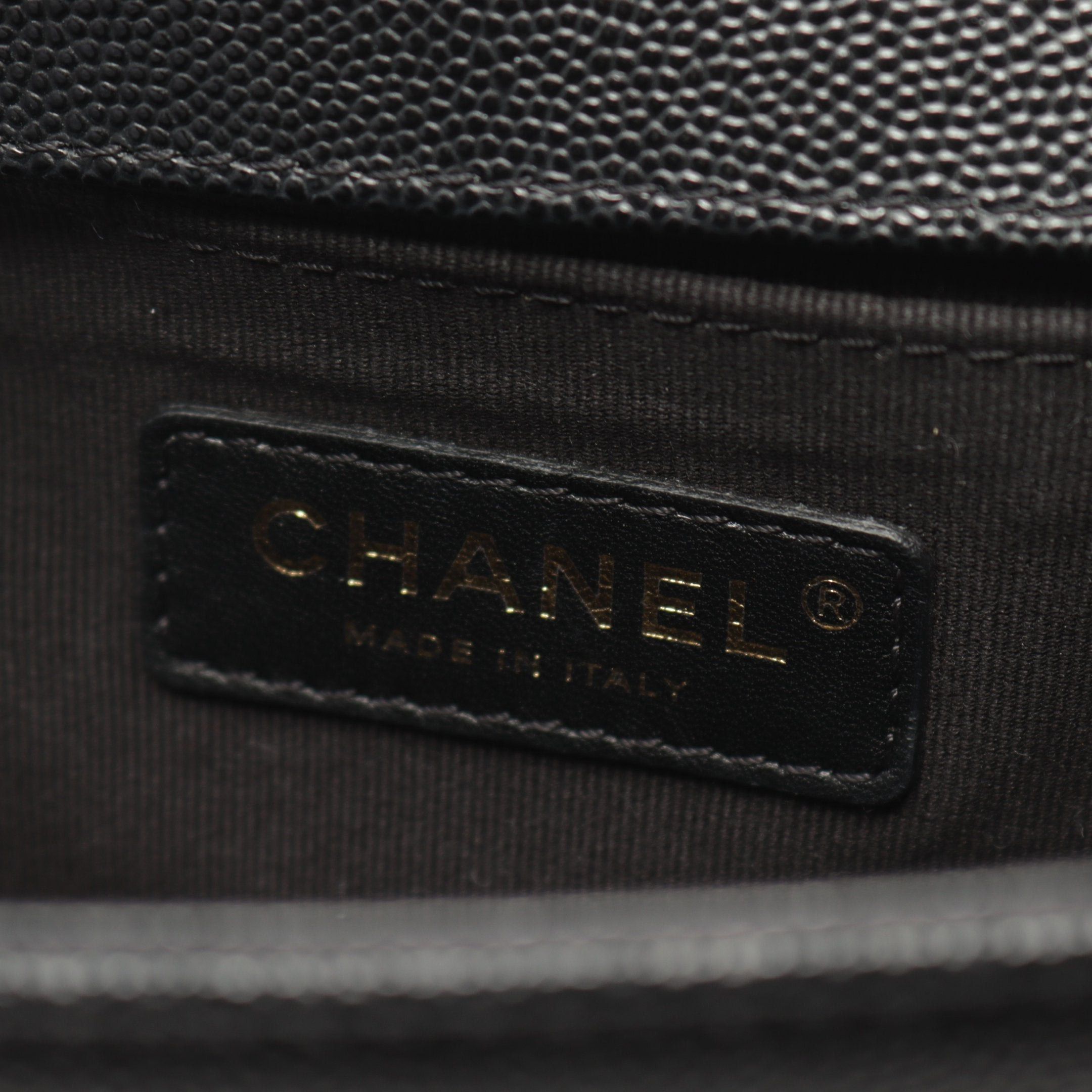 Chanel Chanel Boy Chanel Small Chevron V-Stitch Chain Shoulder Bag Caviar Skin Black Gold Hardware Size ONE SIZE - 4 Thumbnail