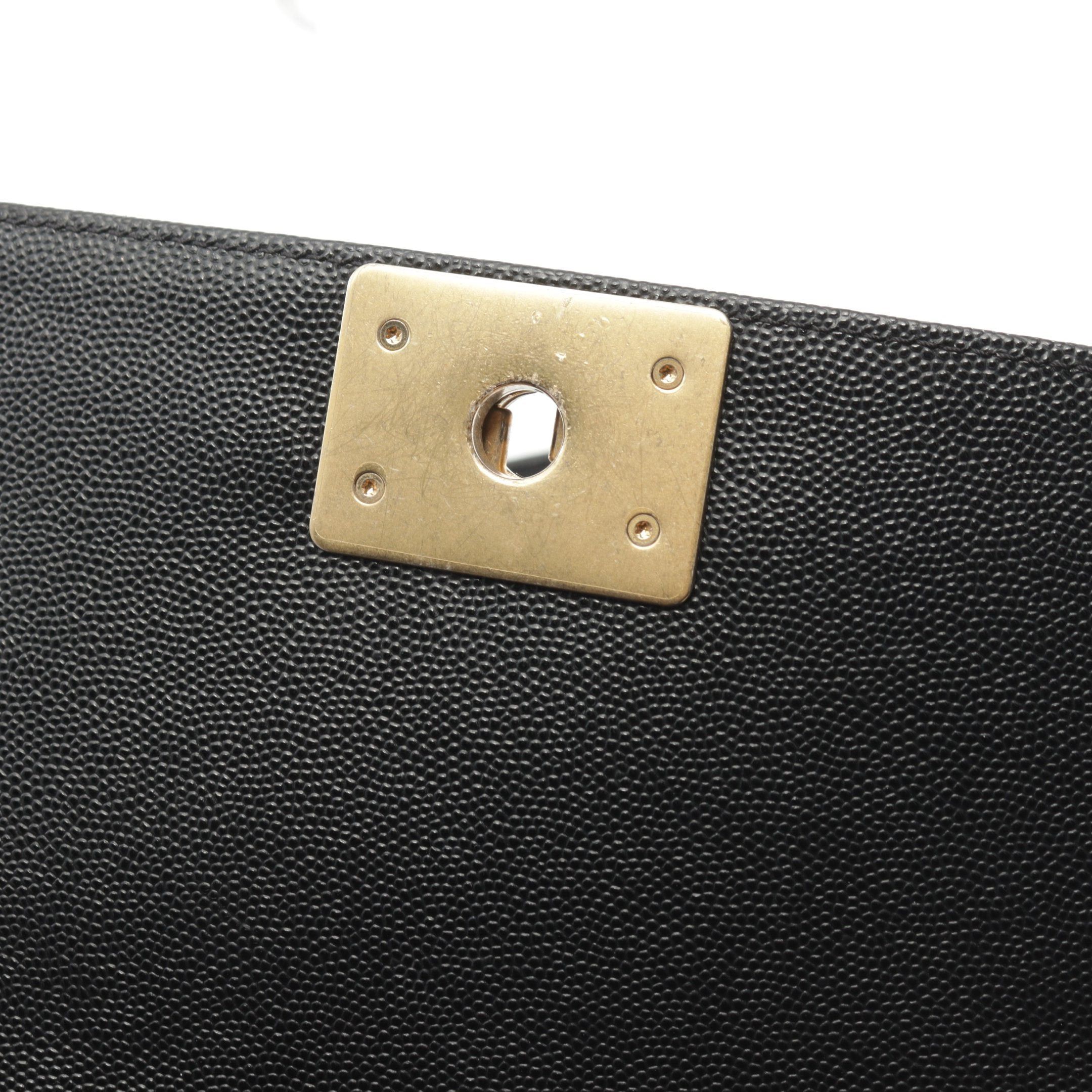 Chanel Chanel Boy Chanel Small Chevron V-Stitch Chain Shoulder Bag Caviar Skin Black Gold Hardware Size ONE SIZE - 7 Thumbnail