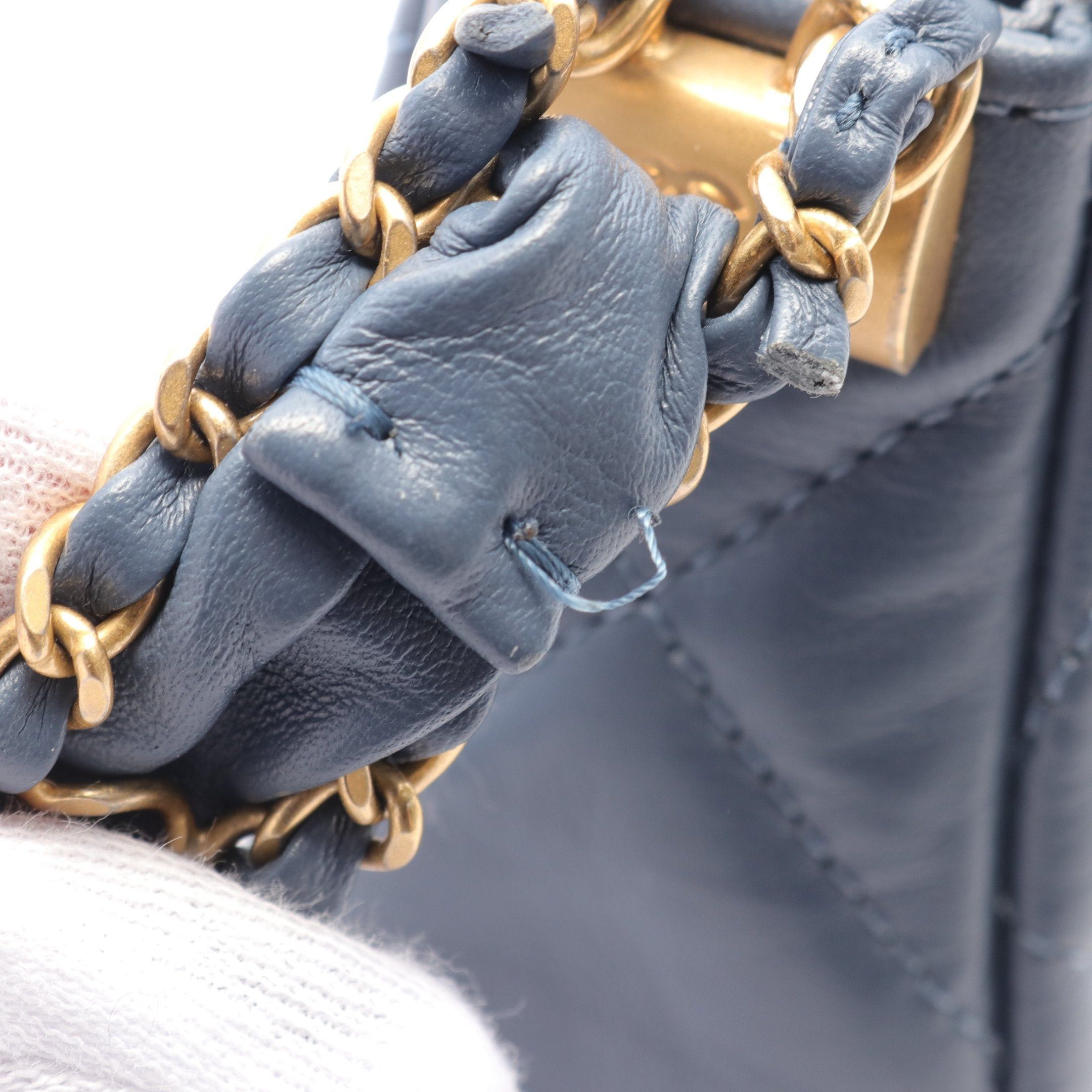 Chanel Chanel 19 Dizeneuf Matelasse Hobo Bag Handbag Leather Blue Gold Hardware Size ONE SIZE - 6 Thumbnail