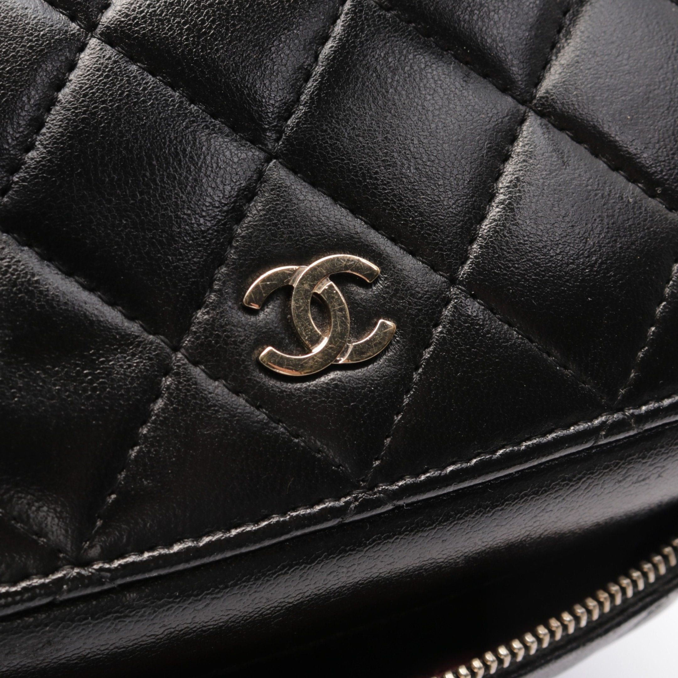 Chanel Chanel Matelasse Handbag Vanity Bag Lambskin Black Gold Hardware Size ONE SIZE - 8 Thumbnail