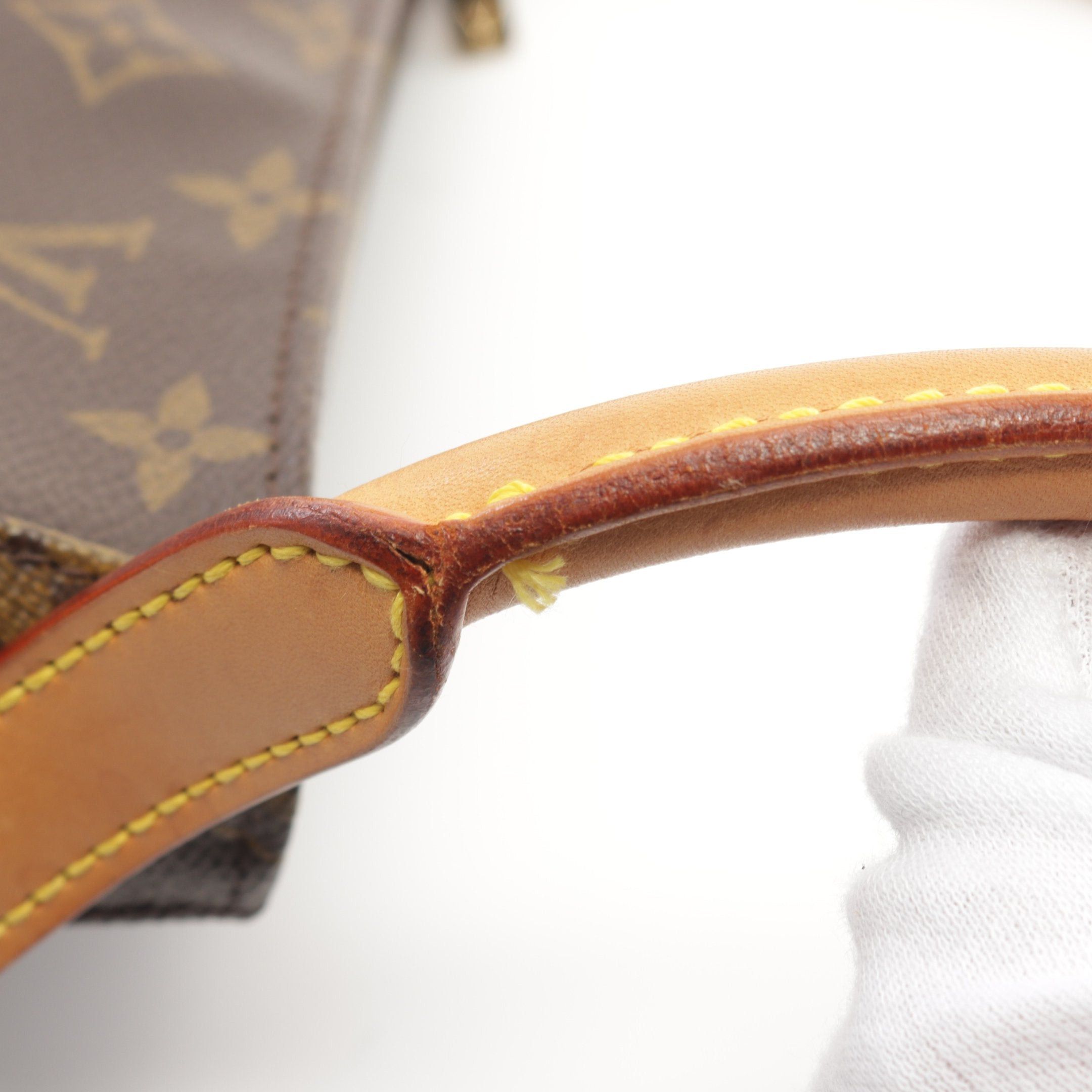 Louis Vuitton Louis Vuitton Looping Mm Monogram Shoulder Bag Leather Brown Size ONE SIZE - 6 Thumbnail