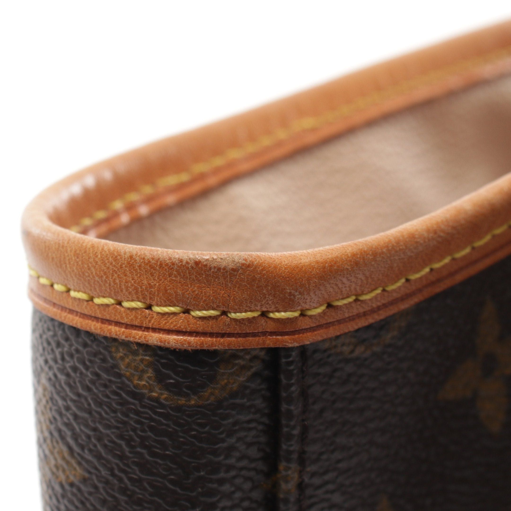 Louis Vuitton Louis Vuitton Bucket Pm Monogram Handbag Leather Brown Size ONE SIZE - 10 Thumbnail