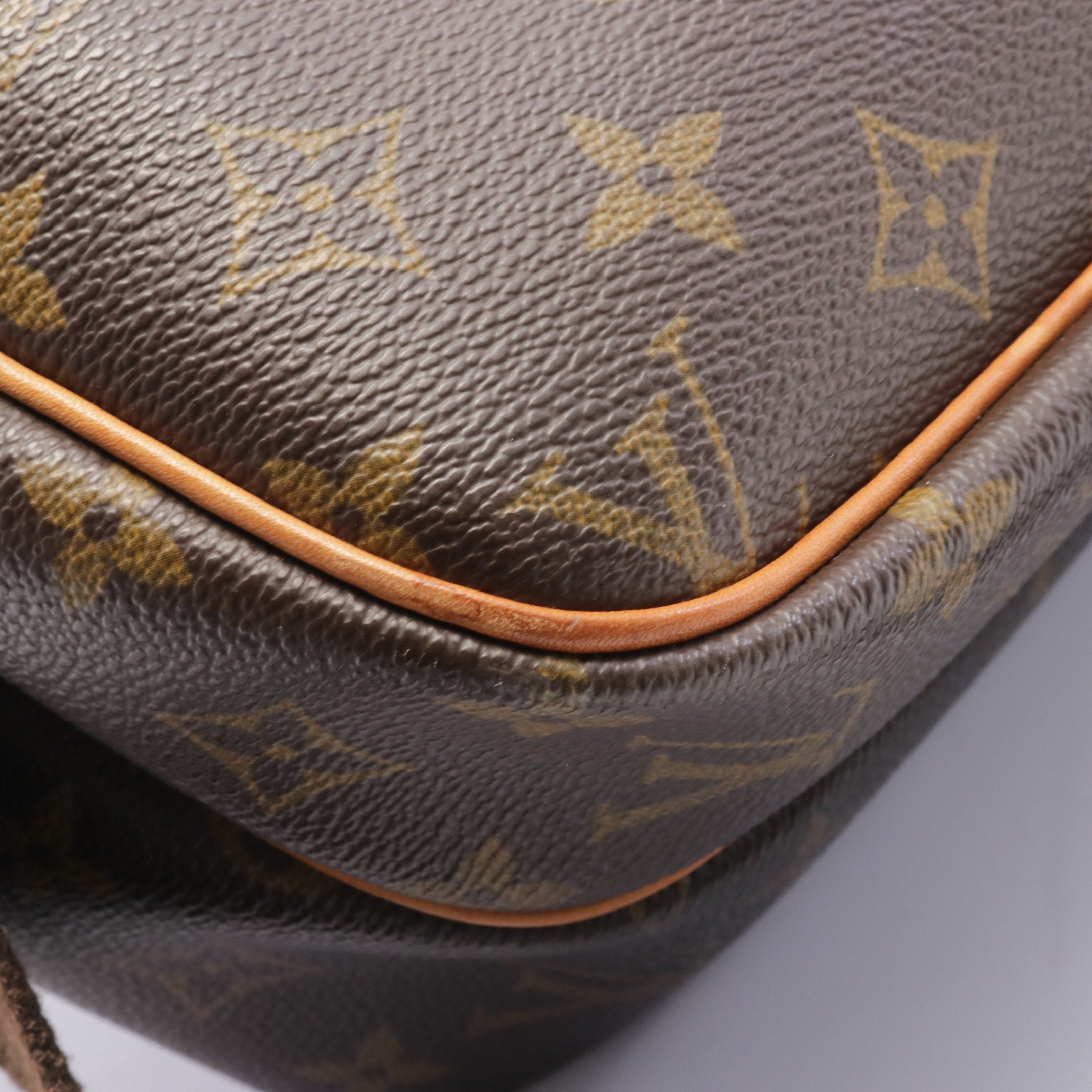 Louis Vuitton Louis Vuitton Reporter Pm Monogram Shoulder Bag Leather Brown Size ONE SIZE - 8 Thumbnail