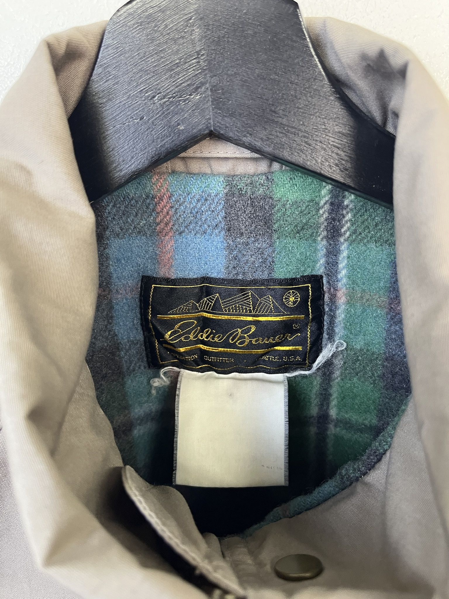 Eddie Bauer × Vintage Vintage Jacket 1990s Eddie Bauer Flannel Lined 4 Pocket Coat Size S Size US S / EU 44-46 / 1 - 2 Thumbnail