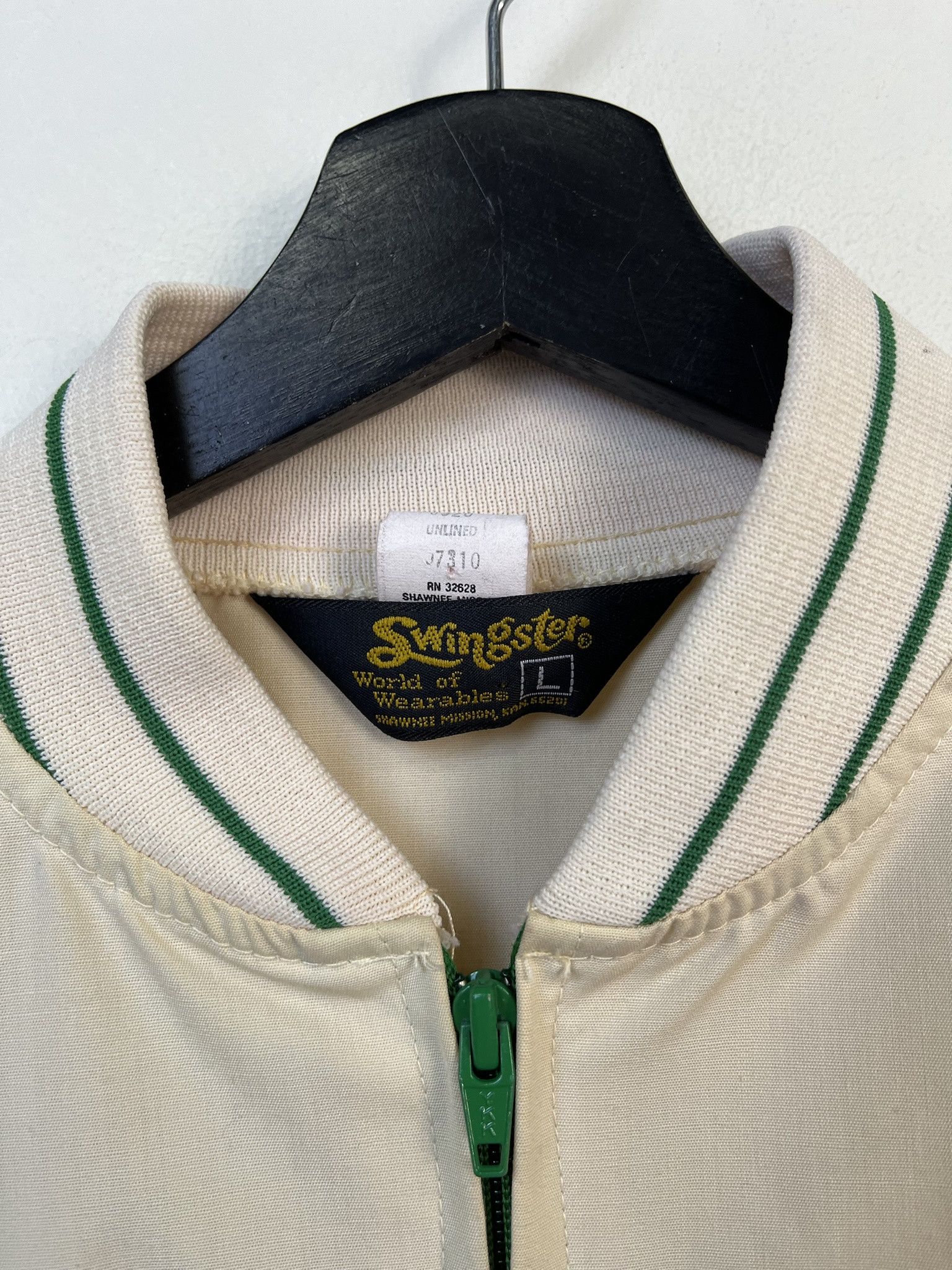 Vintage Vintage Jacket 1990s Swingster Green Piping Tan Light Jacket Size L Size US L / EU 52-54 / 3 - 2 Thumbnail