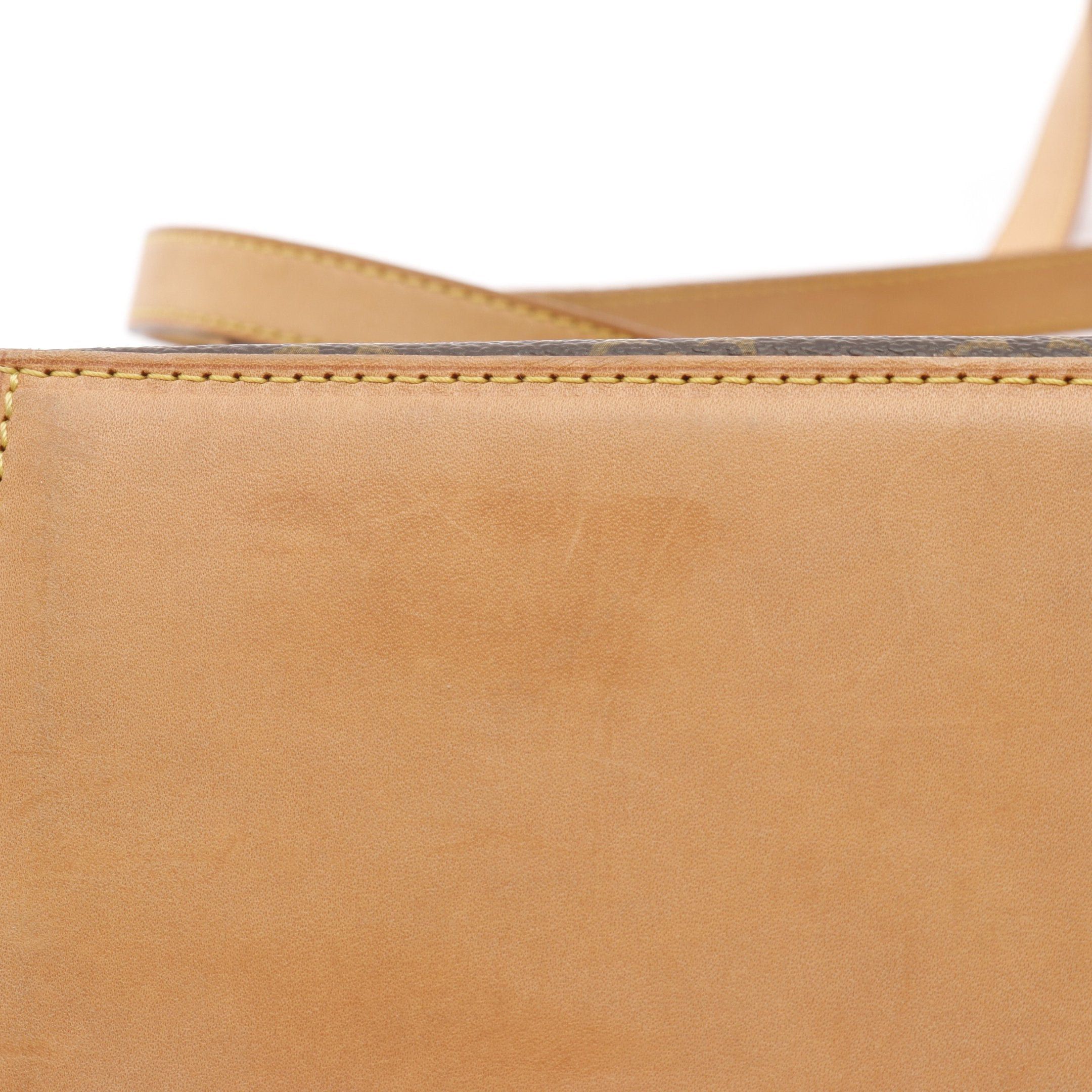 Louis Vuitton Louis Vuitton Kabamezo Monogram Shoulder Bag Tote Leather Brown Size ONE SIZE - 9 Thumbnail