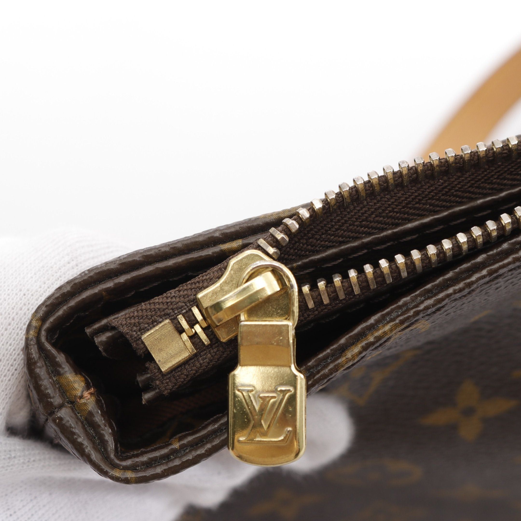 Louis Vuitton Louis Vuitton Kabamezo Monogram Shoulder Bag Tote Leather Brown Size ONE SIZE - 7 Thumbnail