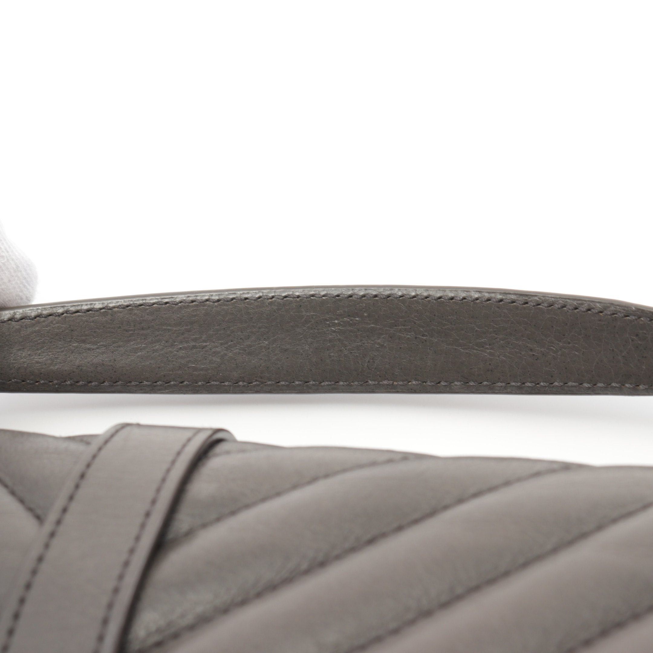 Yves Saint Laurent Yves Saint Laurent College Handbag Leather Gray Size ONE SIZE - 9 Thumbnail
