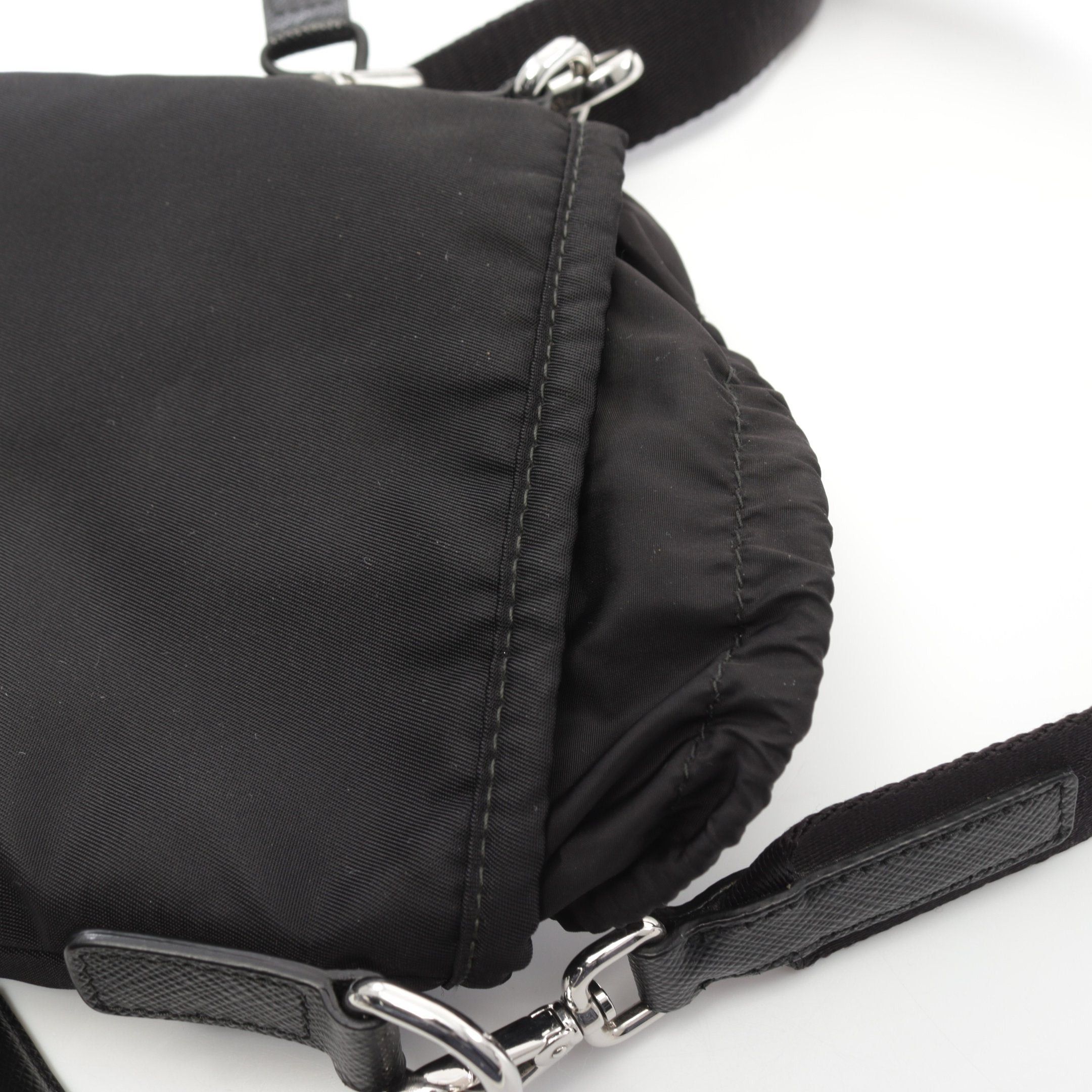 Prada Prada Re-Nylon Smartphone Case Shoulder Bag Nylon Saffiano Leather Black Size ONE SIZE - 7 Thumbnail