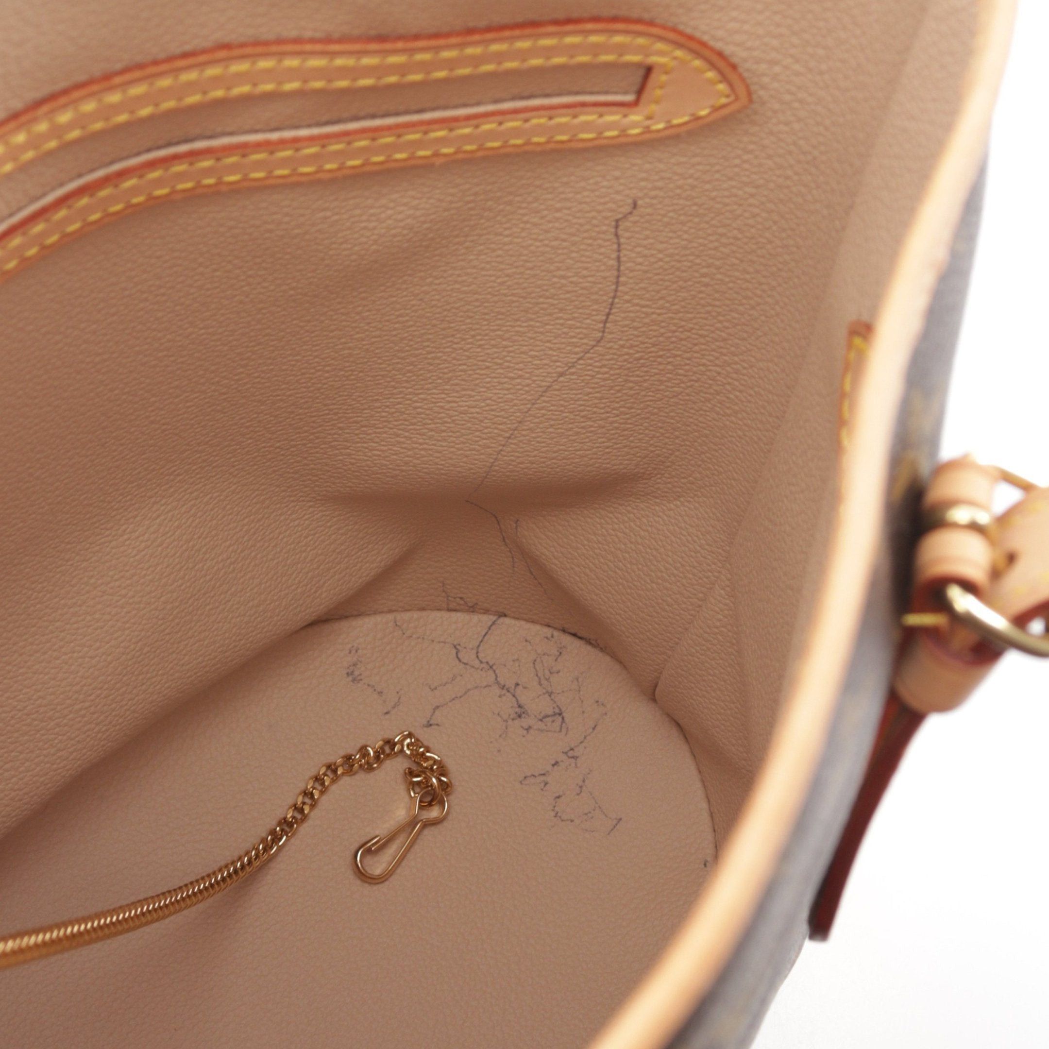 Louis Vuitton Louis Vuitton Bucket Pm Monogram Handbag Leather Brown Size ONE SIZE - 6 Thumbnail