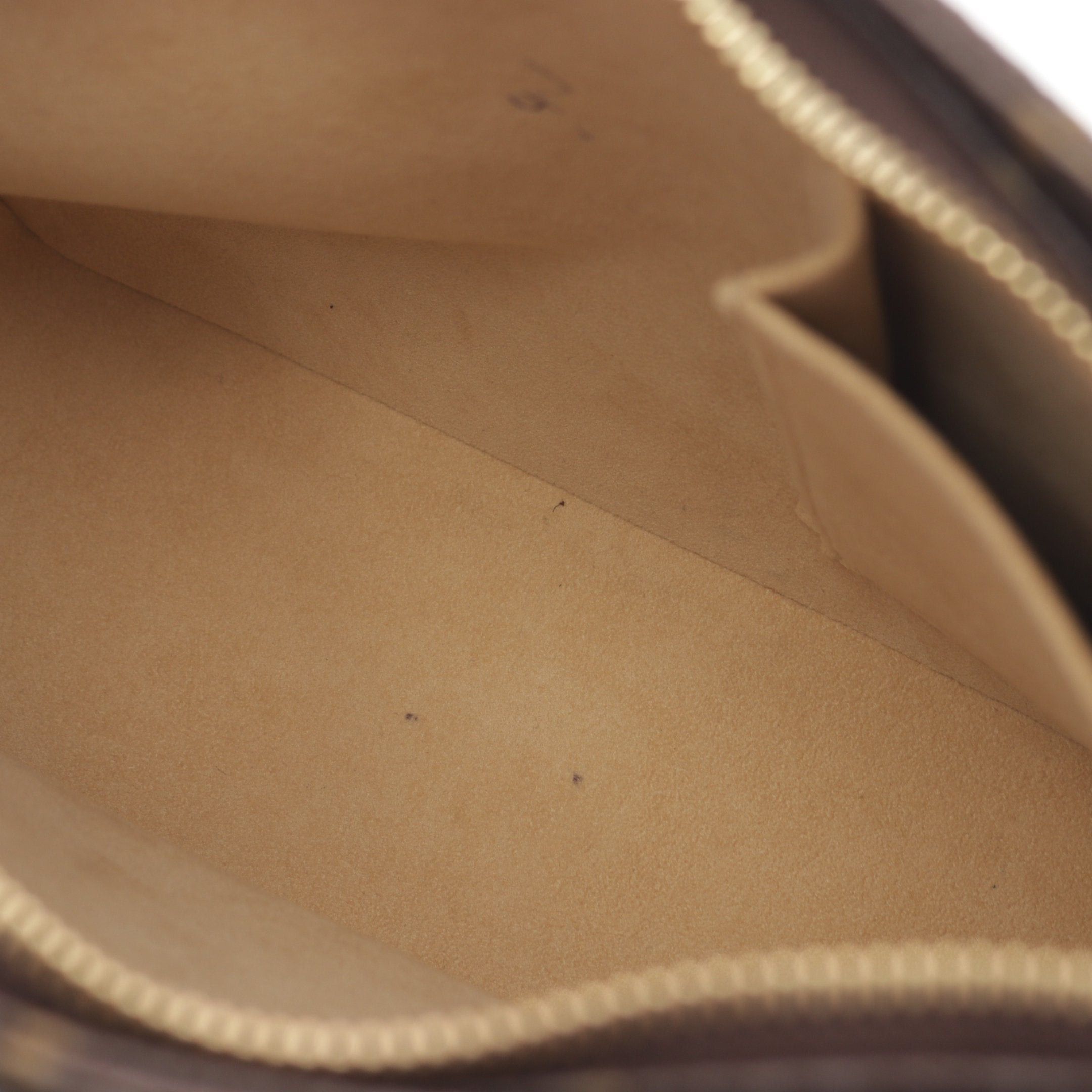 Louis Vuitton Louis Vuitton Looping Mm Monogram Shoulder Bag Leather Brown Size ONE SIZE - 7 Thumbnail