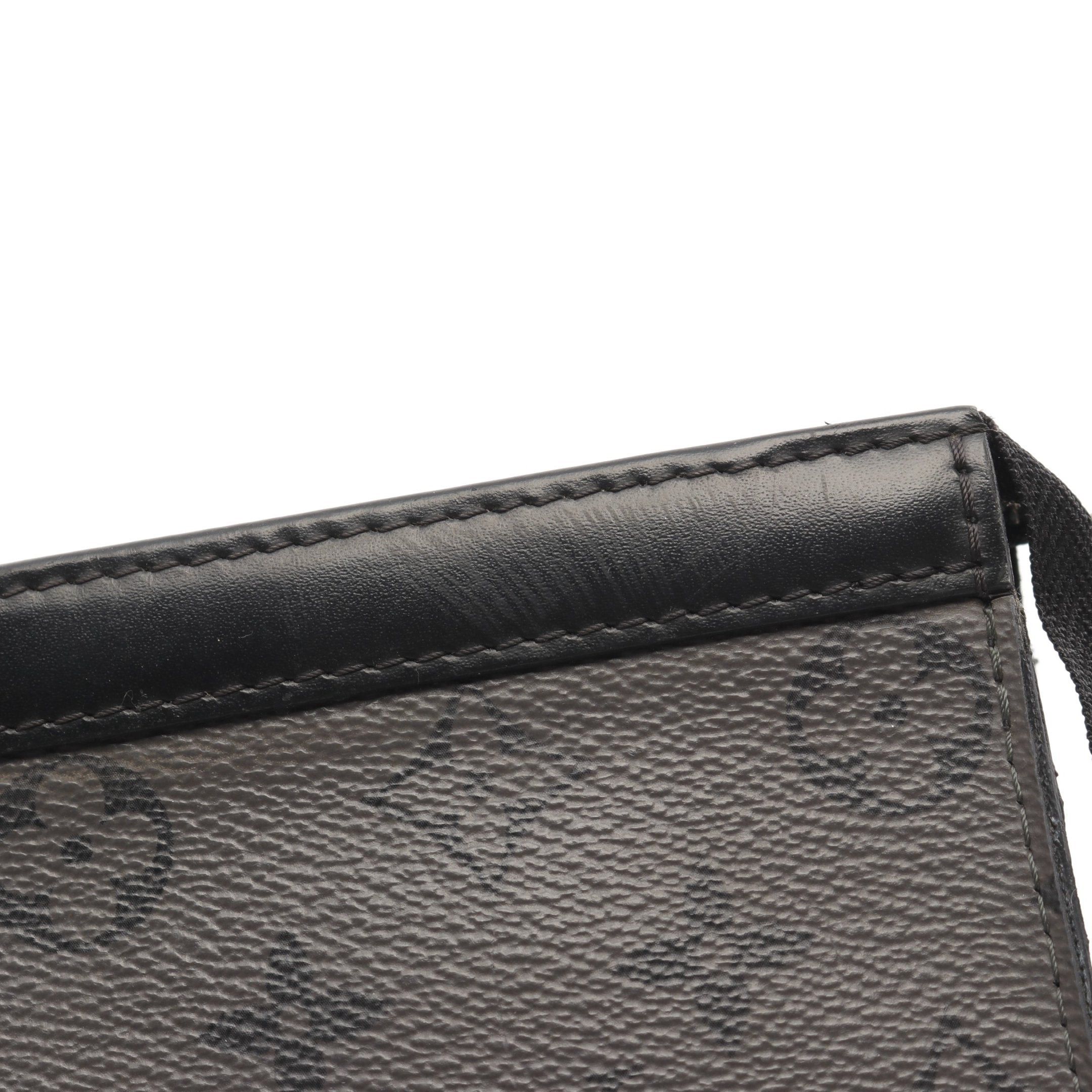 Louis Vuitton Louis Vuitton Pochette Voyage Monogram Eclipse Reverse Clutch Bag Leather Black Size ONE SIZE - 9 Thumbnail