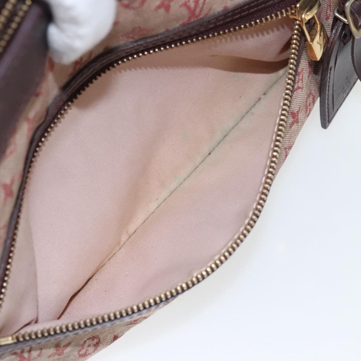 Louis Vuitton Lucile Red Canvas Handbag (Pre-Owned) Size ONE SIZE - 15 Thumbnail