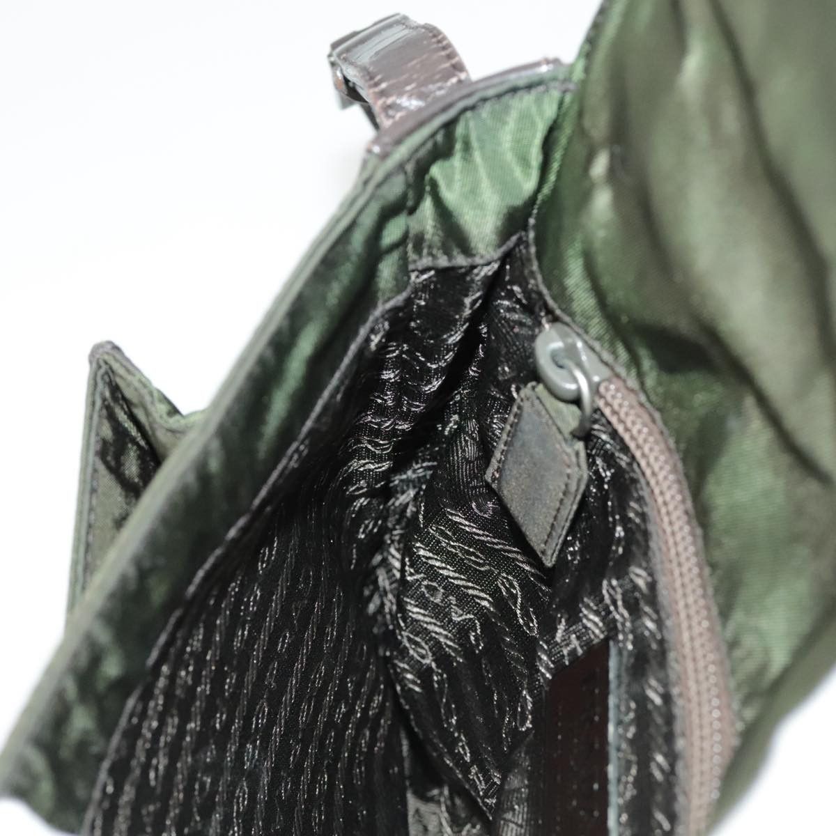 Prada -- Khaki Polyester Shoulder Bag (Pre-Owned) Size ONE SIZE - 20 Thumbnail