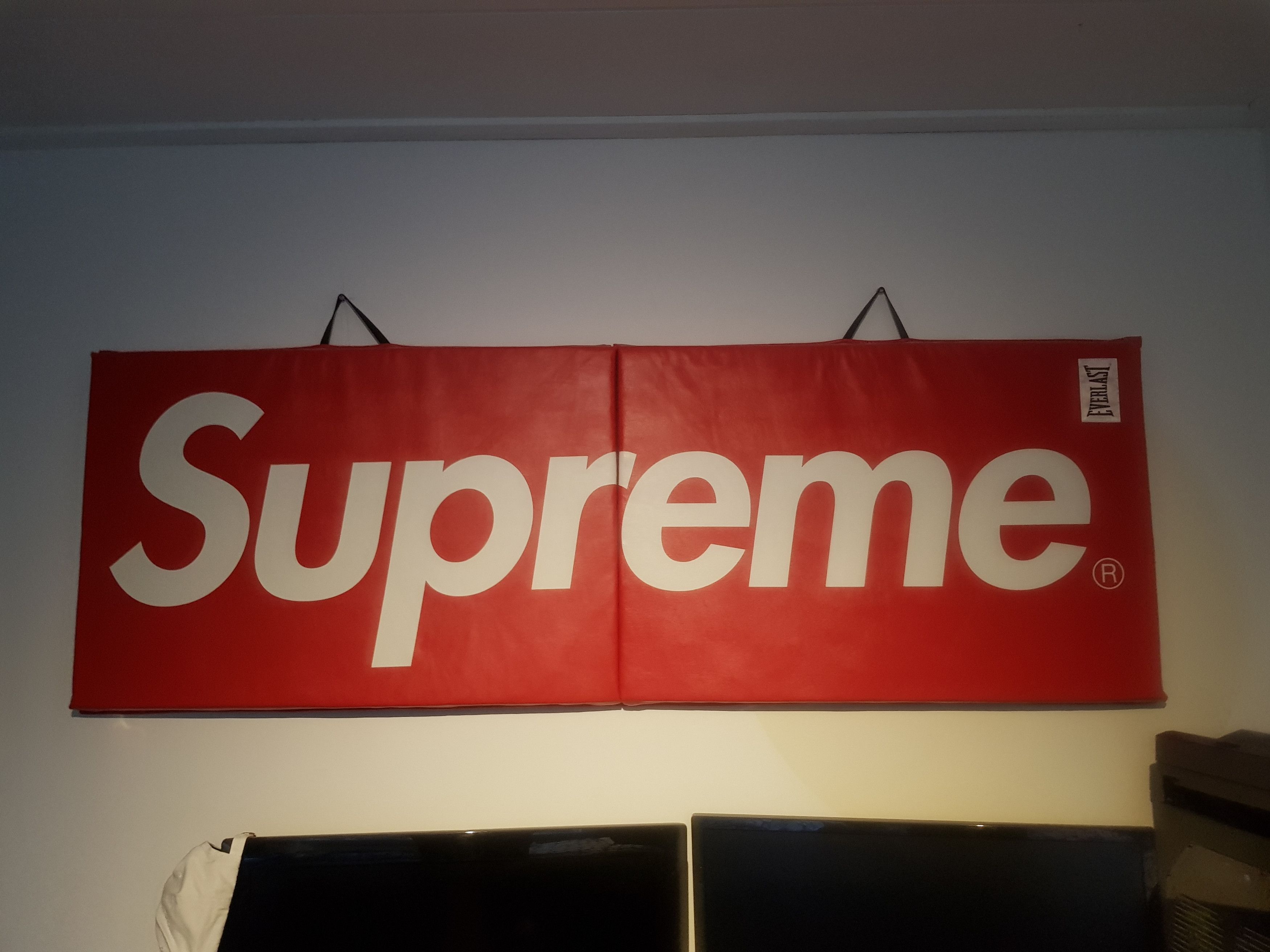 Supreme Everlast Folding Exercise Mat Red