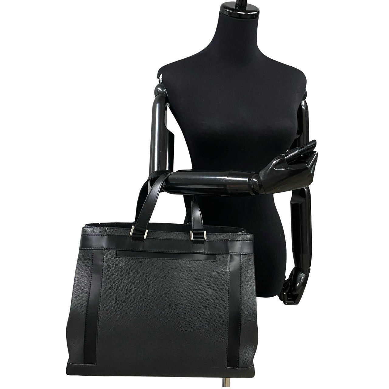 Louis Vuitton Louis Vuitton Handbag Black Leather Size ONE SIZE - 2 Thumbnail