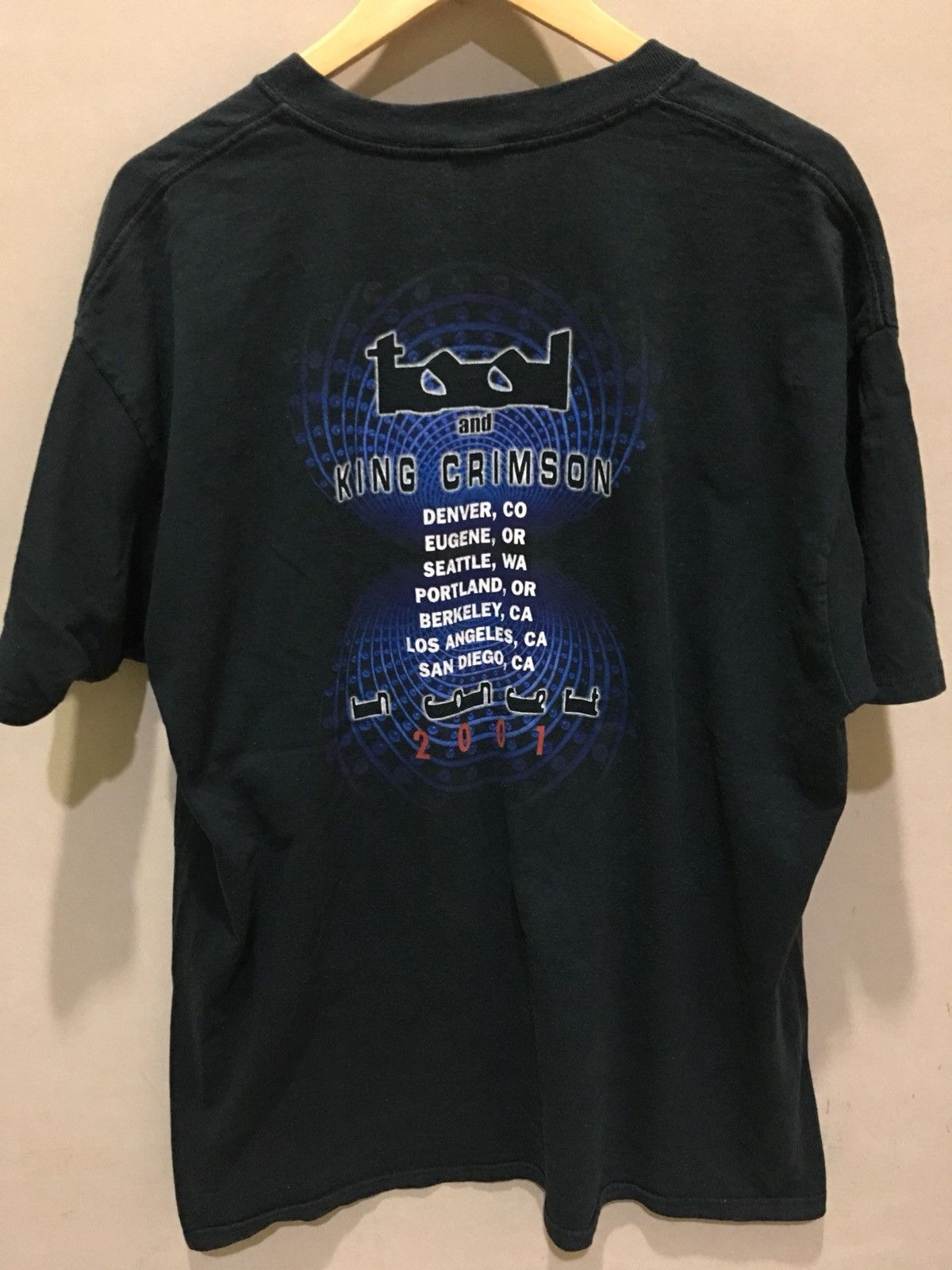 Band Tees TOOL & King Krimson Band Tour Shirt Size US XXL / EU 58 / 5 - 2 Thumbnail