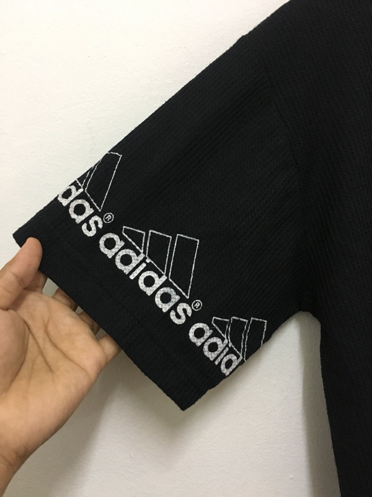 Adidas Adidas Equipment Shirt Big Logo Size US L / EU 52-54 / 3 - 4 Thumbnail
