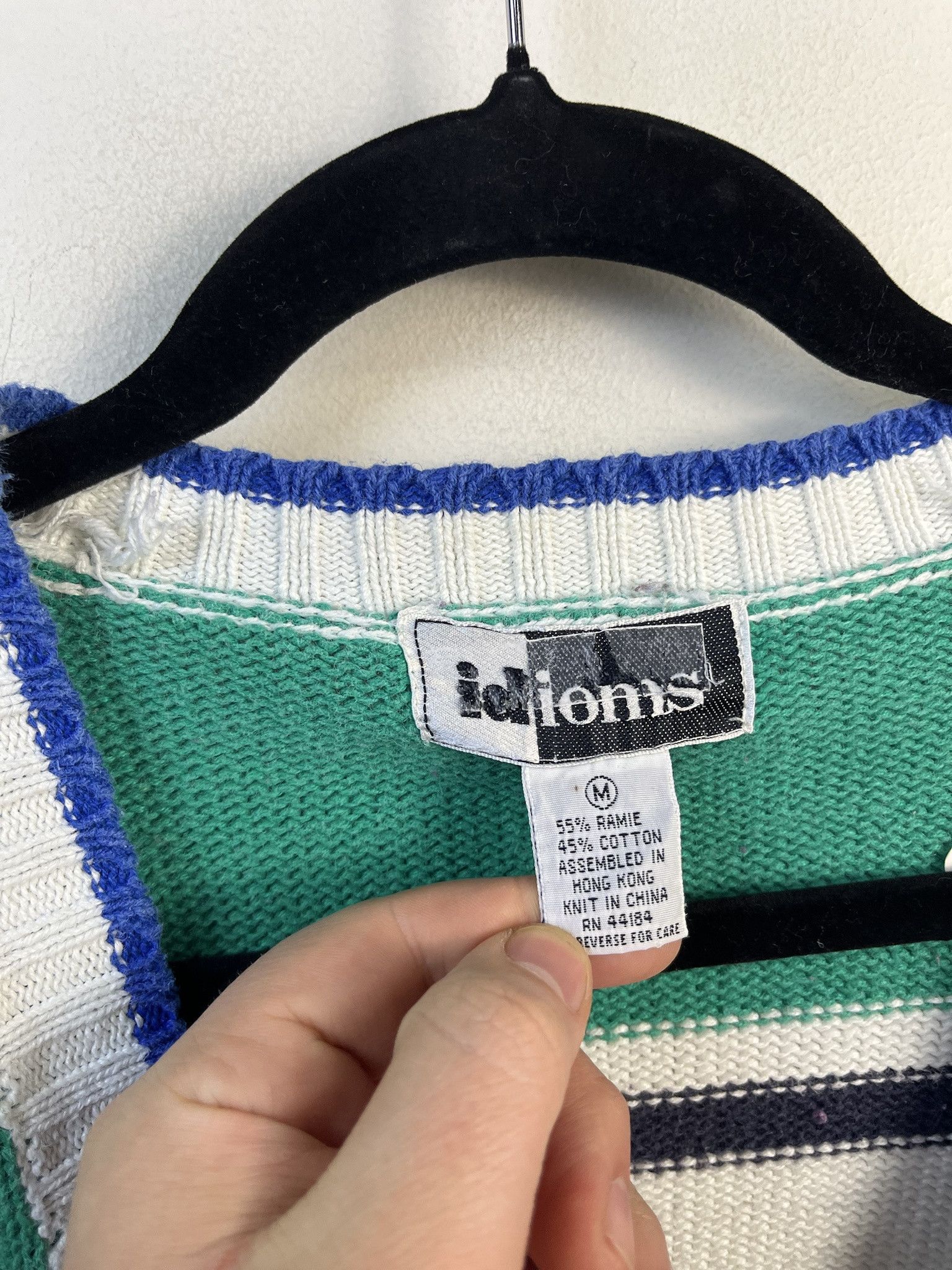 Vintage Vintage Knit Sweater 1990s Thick Knit Blue Green Striped Knit Cableknit Cardigan Size M Size US M / EU 48-50 / 2 - 2 Thumbnail