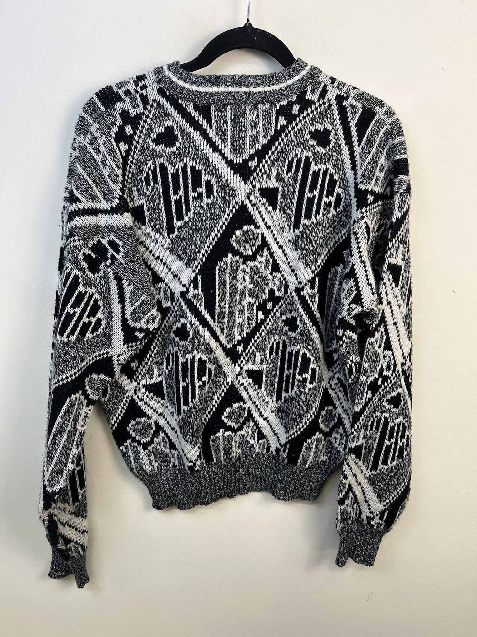 Vintage Vintage Knit Sweater 1990s Thick Knit Fashion Police Sweater Size M Size US M / EU 48-50 / 2 - 3 Thumbnail