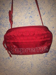 Supreme Shoulder Bag (FW18) Red