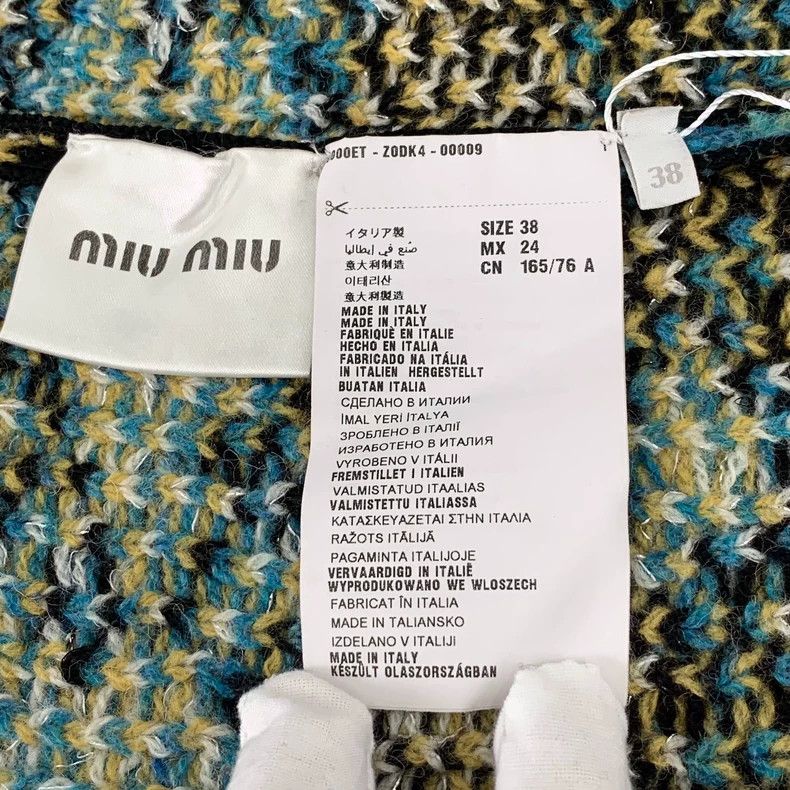 Miu Miu MiuMiu Colorful Floral Embroidered Wool Knit Vest Size US S / EU 44-46 / 1 - 6 Thumbnail