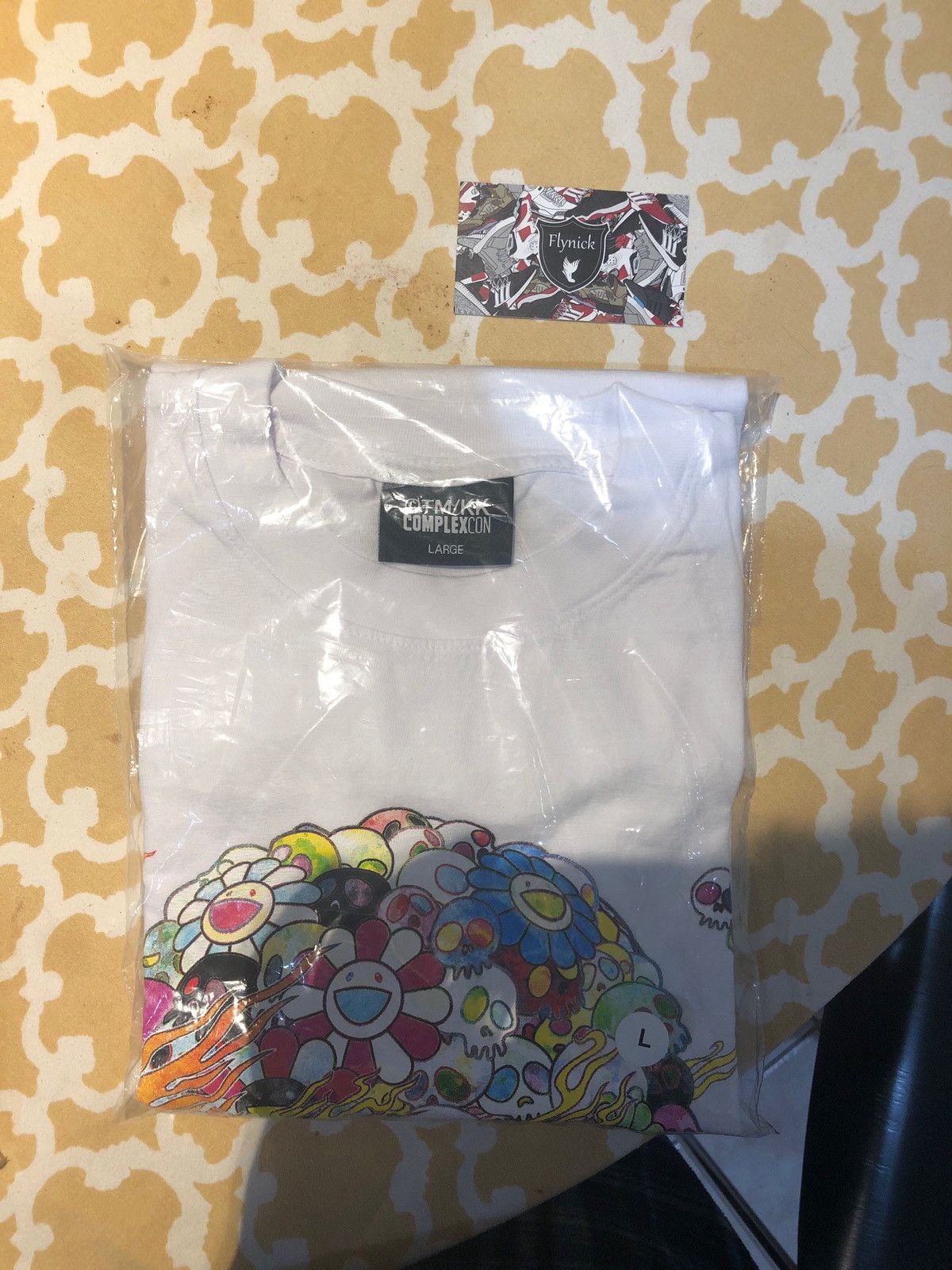 Takashi Murakami Complexcon Flaming Skull & Flower Tee White Size US L / EU 52-54 / 3 - 1 Thumbnail