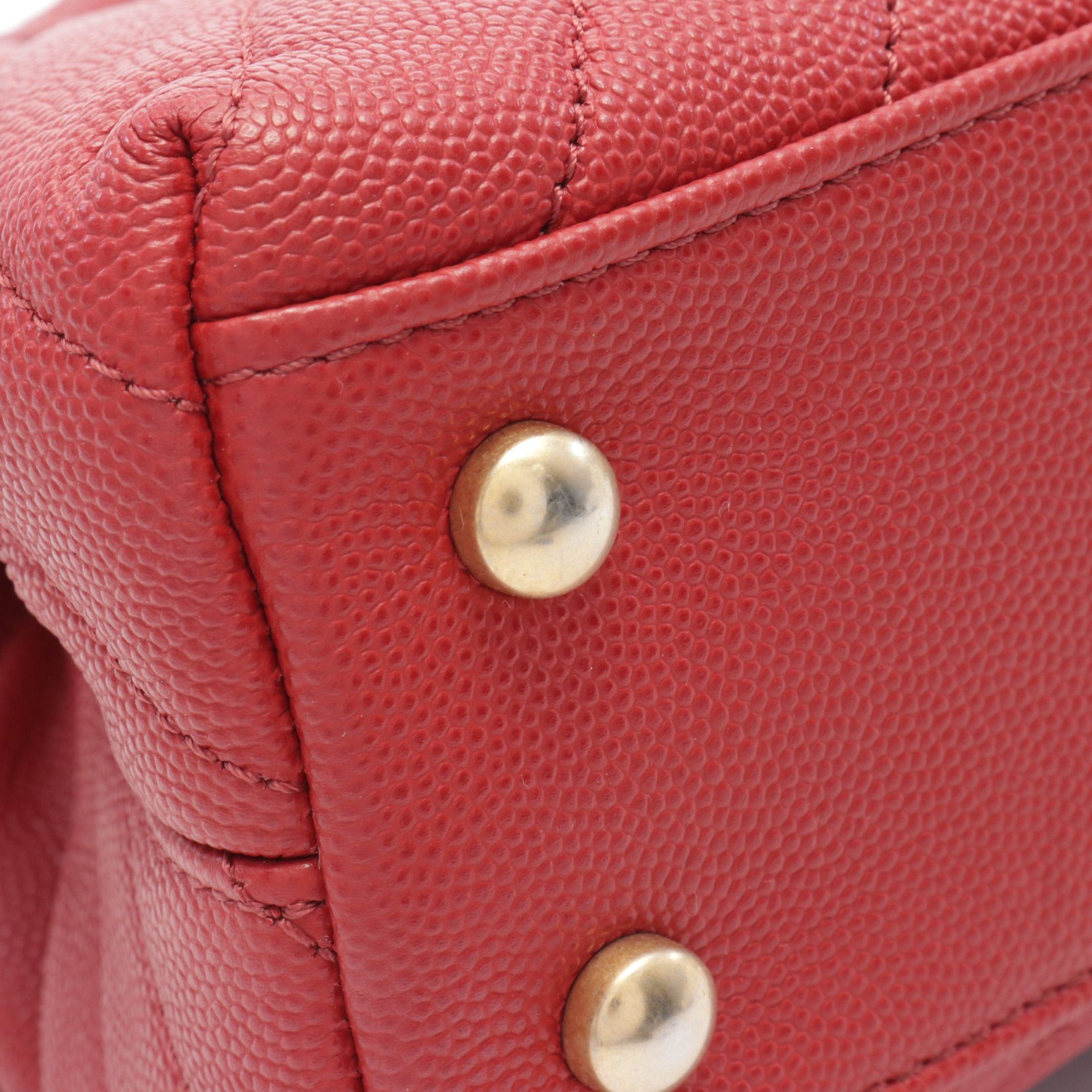 Chanel Chanel Coco Handle Flap Matelasse Handbag Caviar Skin Red Gold Hardware Size ONE SIZE - 7 Thumbnail