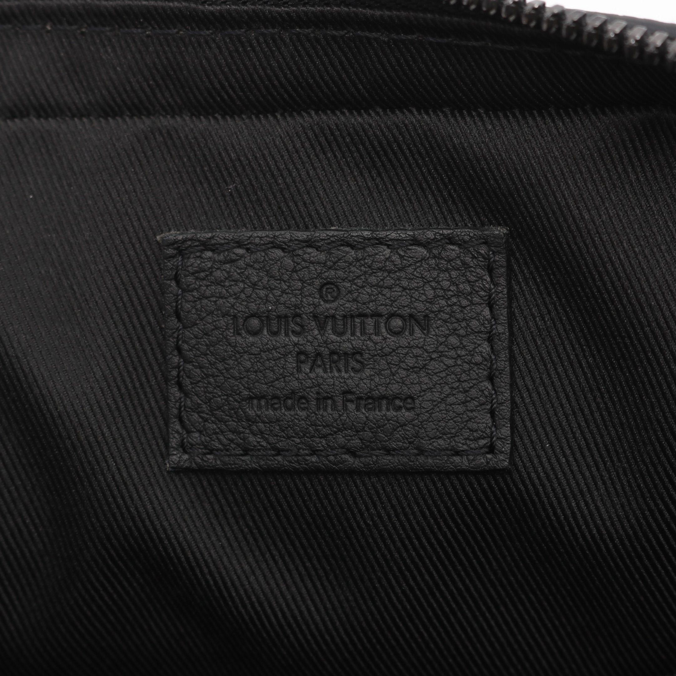 Louis Vuitton Louis Vuitton Trio Messenger Monogram Shadow Shoulder Bag Leather Black Size ONE SIZE - 4 Thumbnail
