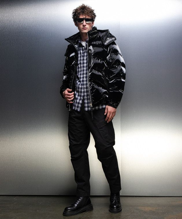 Tom Ford $6K VALUE BLACK DOWN JACKET WITH HOLOGRAPHIC EFFECT Size US M / EU 48-50 / 2 - 2 Thumbnail