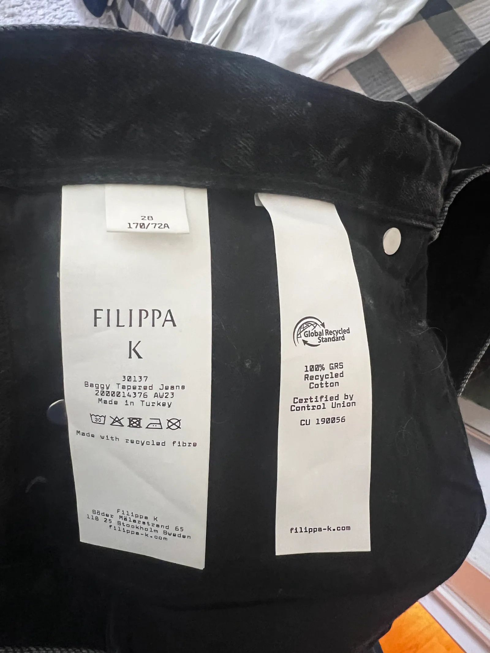 Filippa K Filippa K Baggy Tapered Jeans Jeans Size 28" / US 6 / IT 42 - 3 Thumbnail
