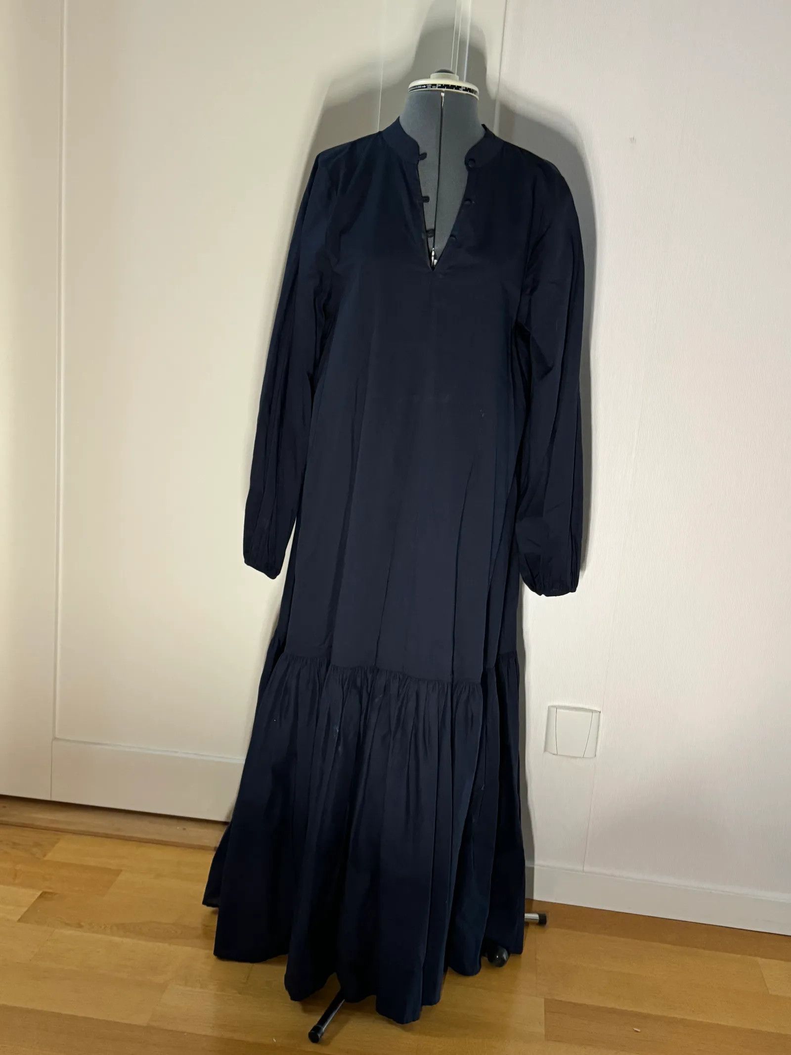 Carin Wester Carin Wester Dress Size XS / US 0-2 / IT 36-38 - 2 Thumbnail