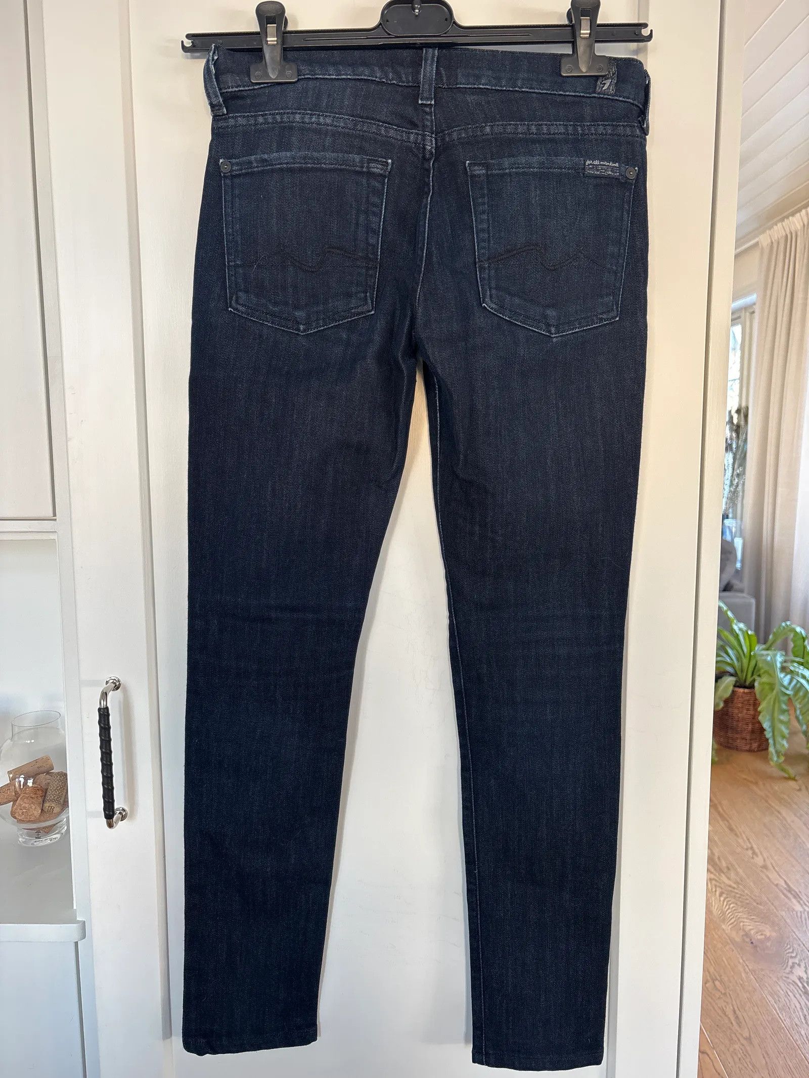 7 For All Mankind 7 For All Mankind Givenevere Jeans Size 27" / US 4 / IT 40 - 4 Thumbnail